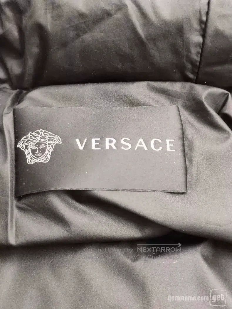 Versace Versace Bright leather thick hooded down jacket Size US M / EU 48-50 / 2 - 3 Thumbnail