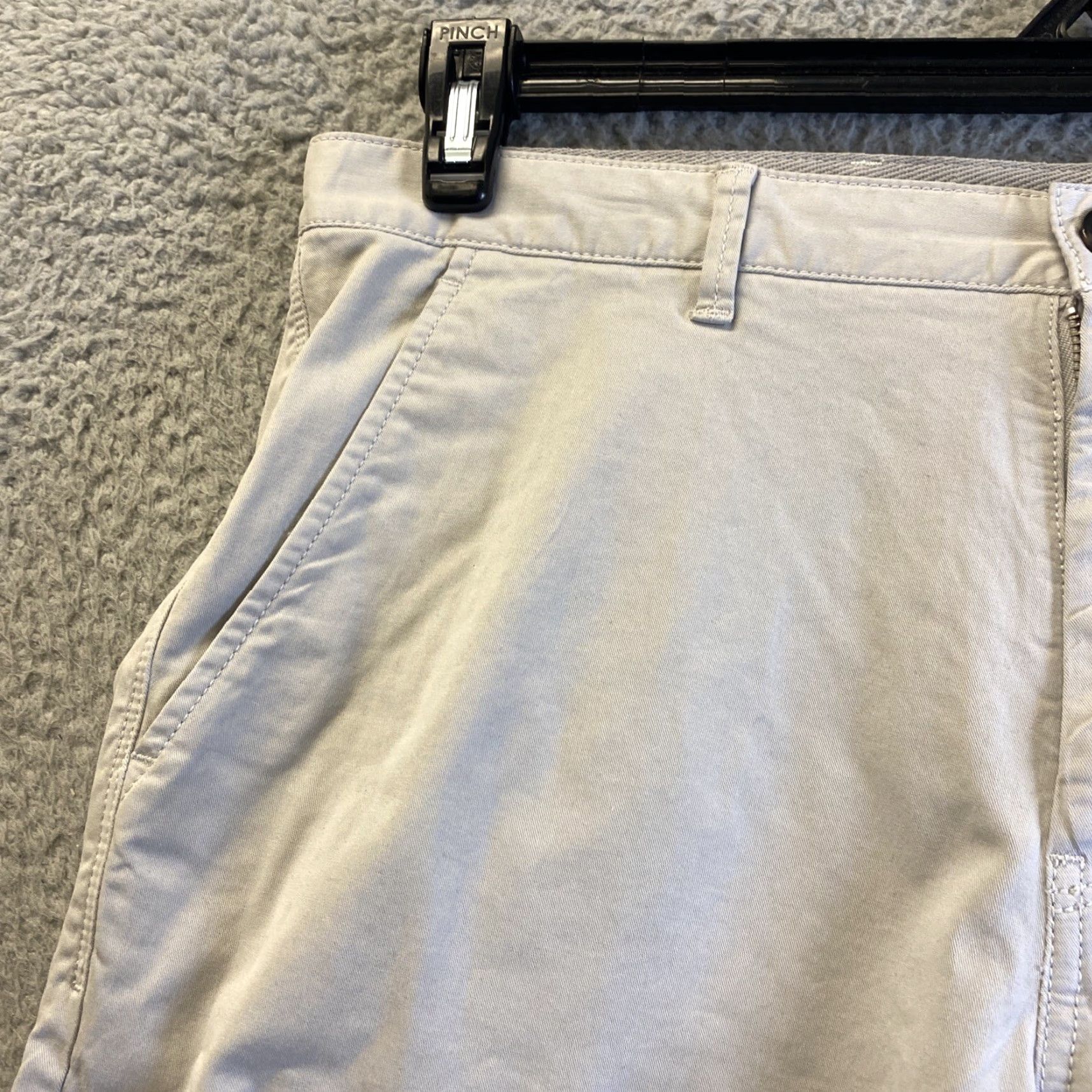 Michael Kors MK Michael Kors Mens Chino Shorts 32 Tan Flat Front 97% Cotton 3% Elastan Golf Shorts 32-72 Mens Size US 32 / EU 48 - 3 Thumbnail
