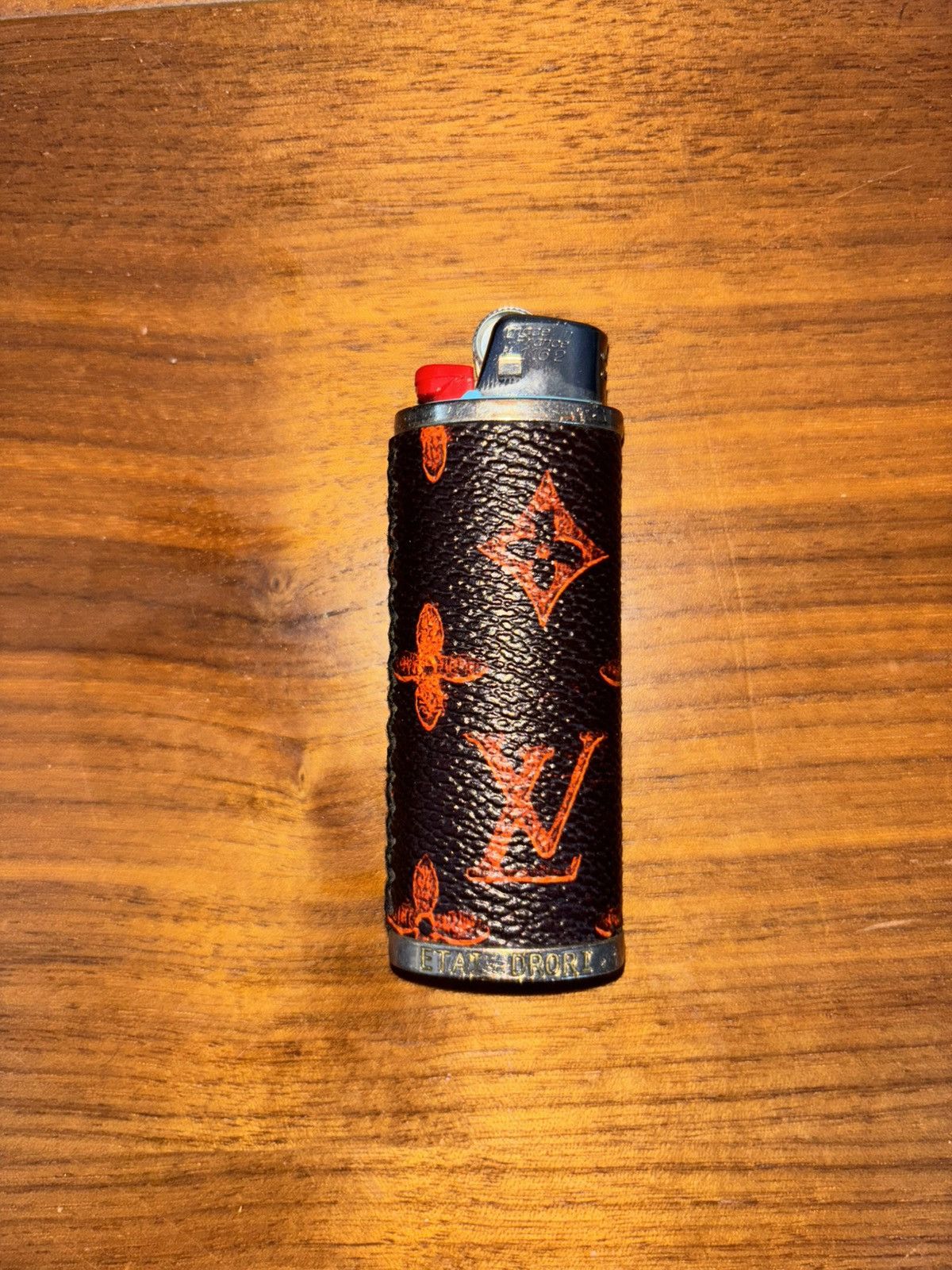 Louis Vuitton Etai drori 1 of 1 Louis Vuitton Cat lighter case Size ONE SIZE - 2 Thumbnail