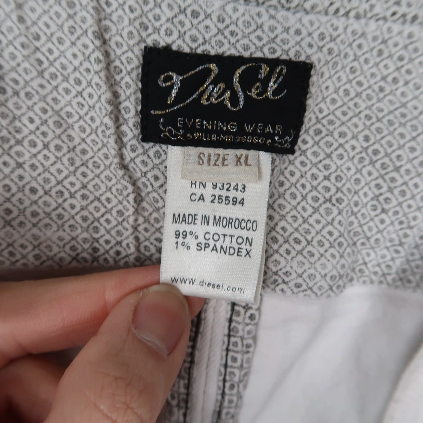 Diesel VINTAGE Diesel Denim Vest Jacket Women Size XL Women Studded Western Vest Casual White Denim Vest XL Women Western Studded Diesel Vintage Size XL / US 12-14 / IT 48-50 - 5 Thumbnail