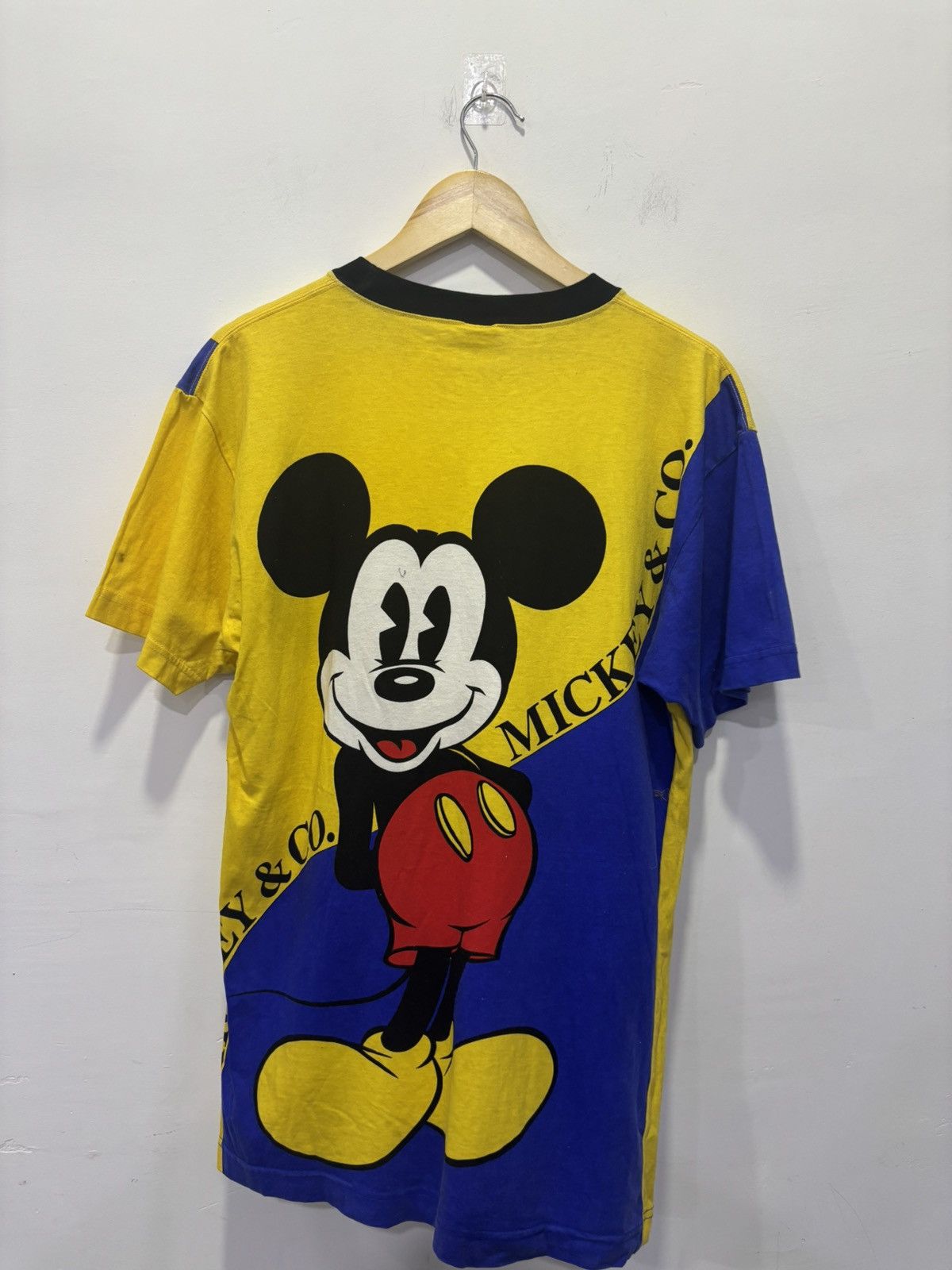 Mickey Mouse Vintage 90’s Mickey Mouse Fullprint Tshirt Size US L / EU 52-54 / 3 - 2 Thumbnail