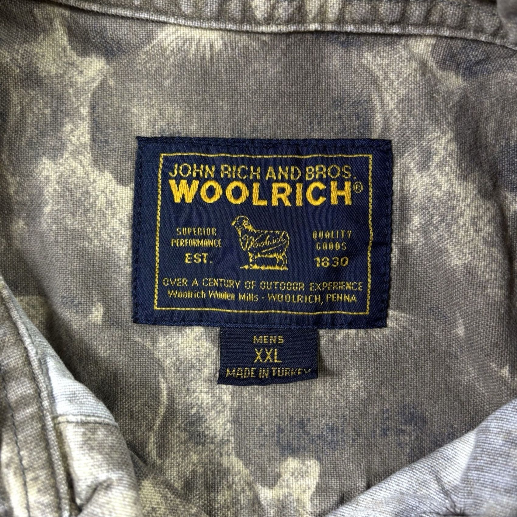 Vintage VINTAGE Woolrich Shirt Button-Up Animal Print 90s 2XL Mens Brown Cotton Twill Long Sleeve Button-Down Size US XXL / EU 58 / 5 - 3 Thumbnail