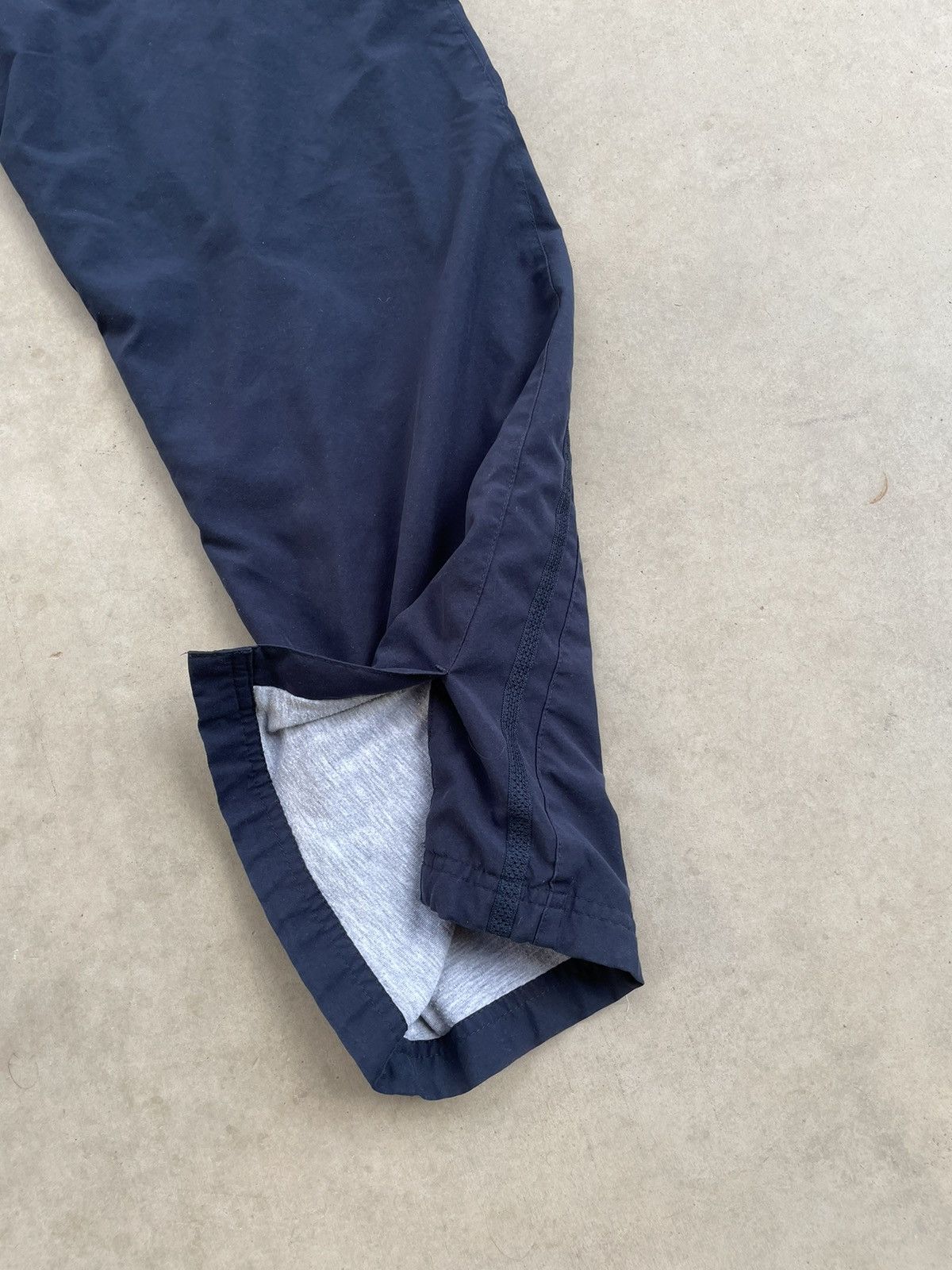 Nike × Vintage Rare Vintage Nike Sweatpants Size US 31 - 5 Thumbnail