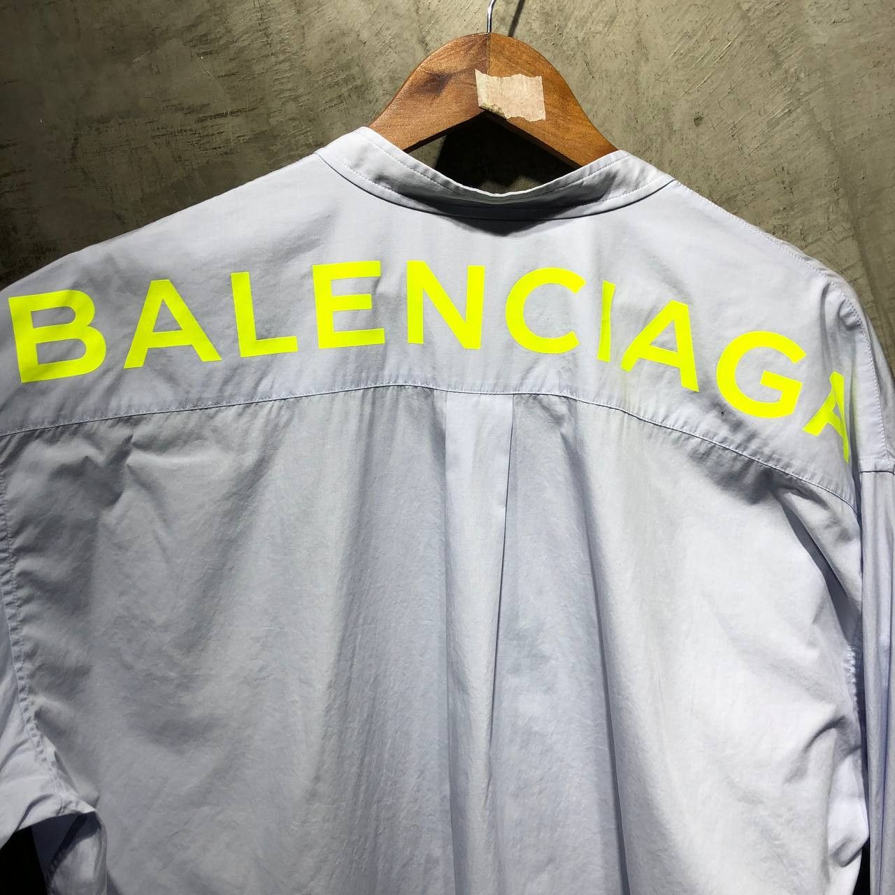 Balenciaga Balenciaga Back logo Poplin polo long sleeves Size US XL / EU 56 / 4 - 5 Thumbnail