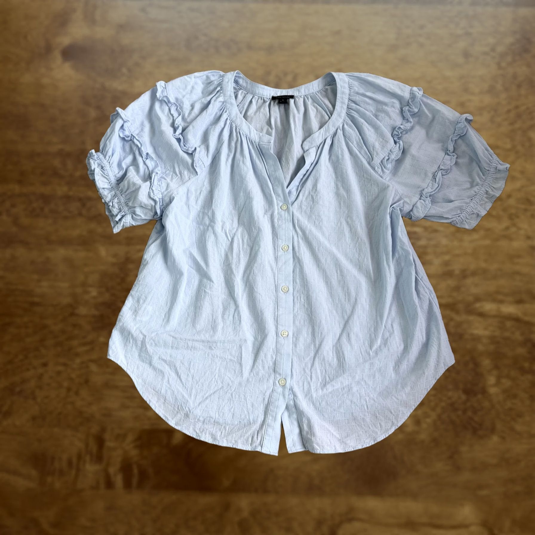Ann Taylor Ann Taylor Blouse Womens M Blue V Neck Short Puff Sleeve Button Ruffle Top Size M / US 6-8 / IT 42-44 - 1 Thumbnail