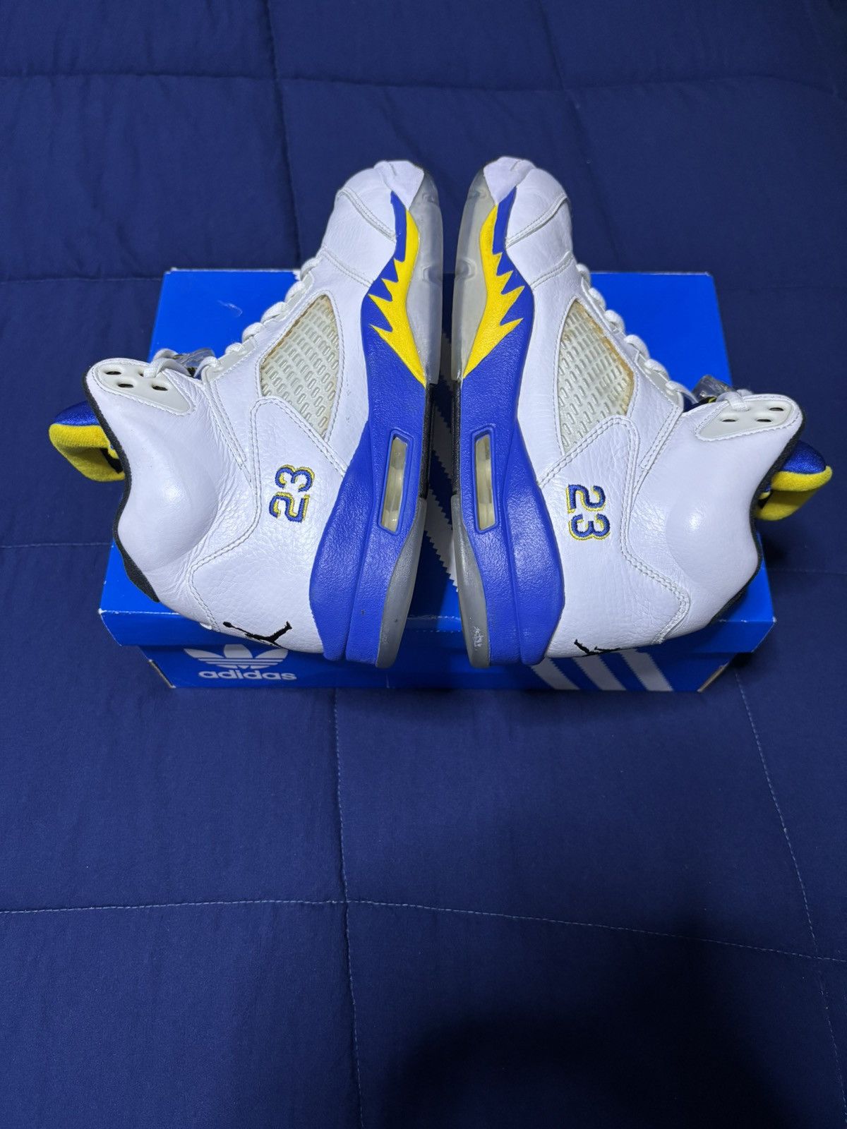 Jordan Brand Air Jordan 5 Retro OG Laney Size 8 Size US 8 / EU 41 - 3 Thumbnail