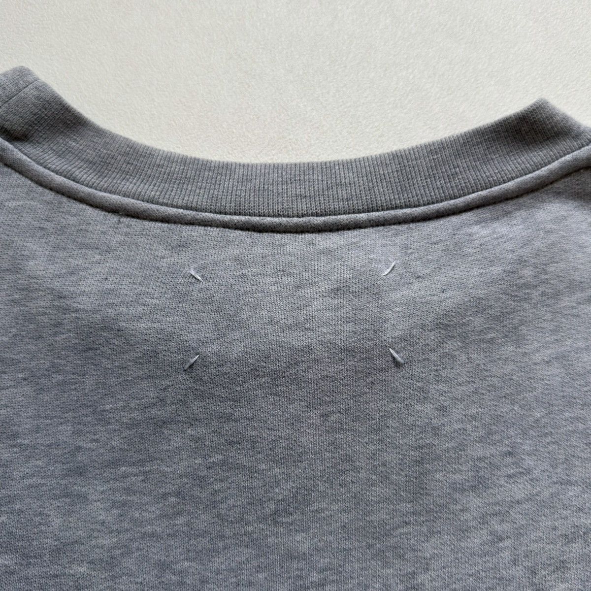Maison Margiela S/S 09 Grey Cotton ‘Plaque Logo’ Sweatshirt Size US M / EU 48-50 / 2 - 15 Thumbnail