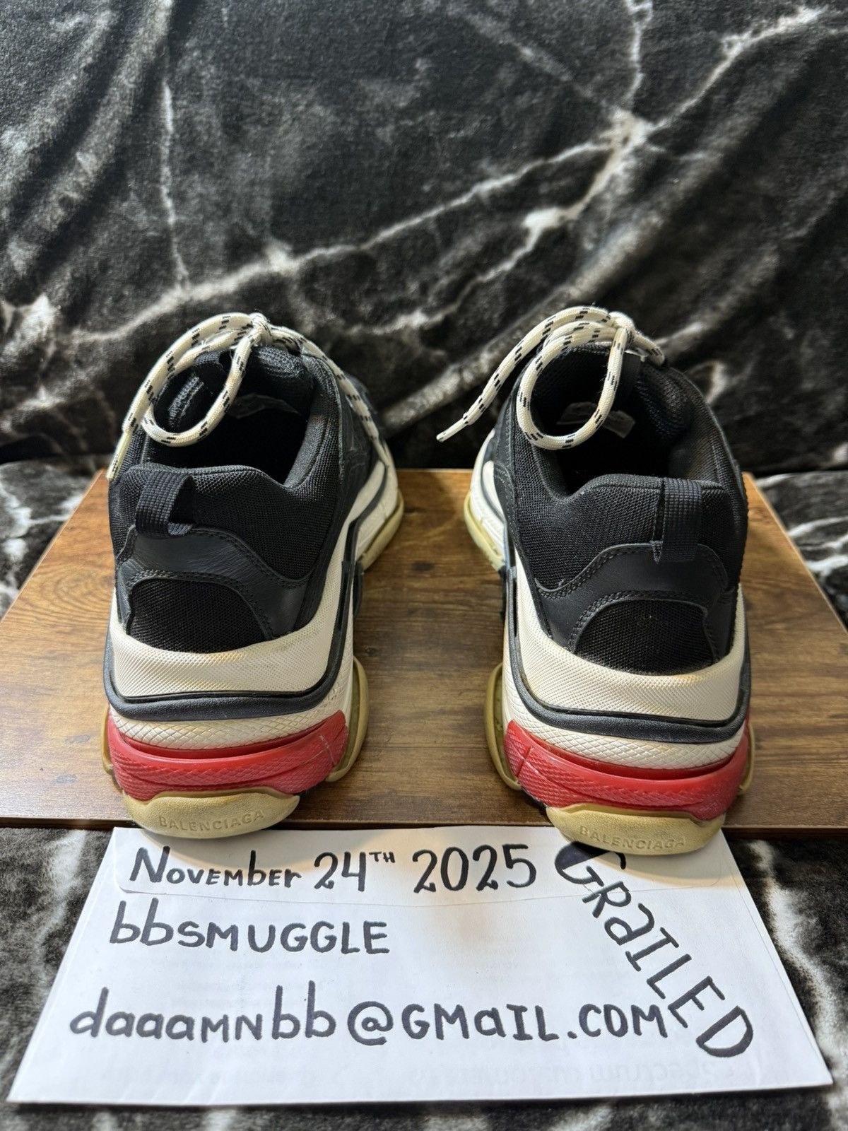 Balenciaga Balenciaga Triple S size44 first release Size US 11 / EU 44 - 3 Thumbnail