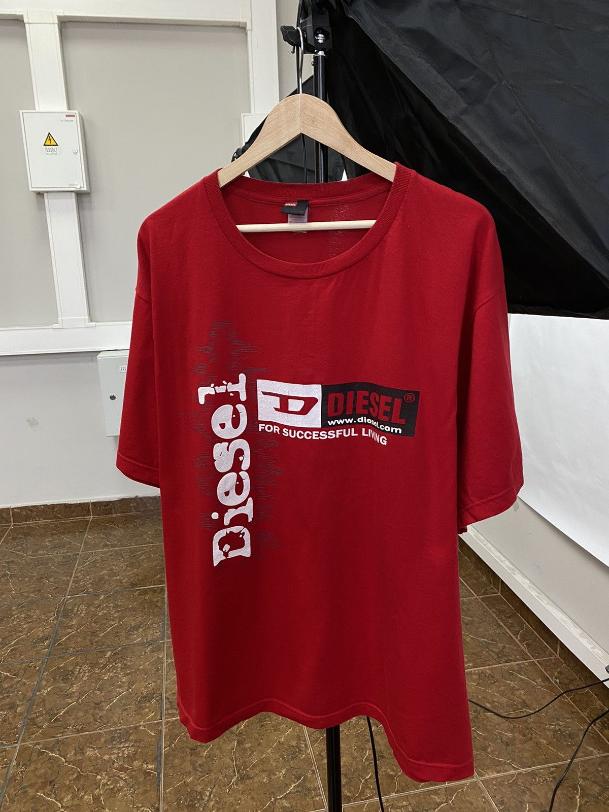 Diesel 🇺🇸 Vintage 90s Diesel Big logo T-Shirt Retro Rare Y2K Hype Size US XXL / EU 58 / 5 - 1 Thumbnail