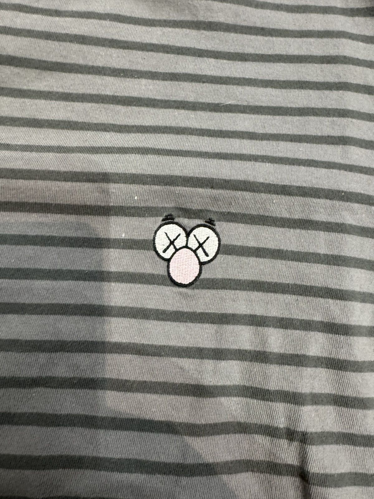 Kaws × Uniqlo KAWS x Uniqlo BFF Striped Tee Size US XL / EU 56 / 4 - 3 Thumbnail