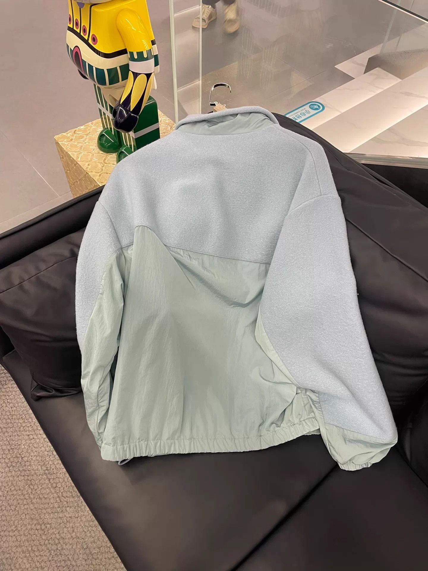 Louis Vuitton lv fleece pull-over jacket 50 Size US M / EU 48-50 / 2 - 2 Thumbnail