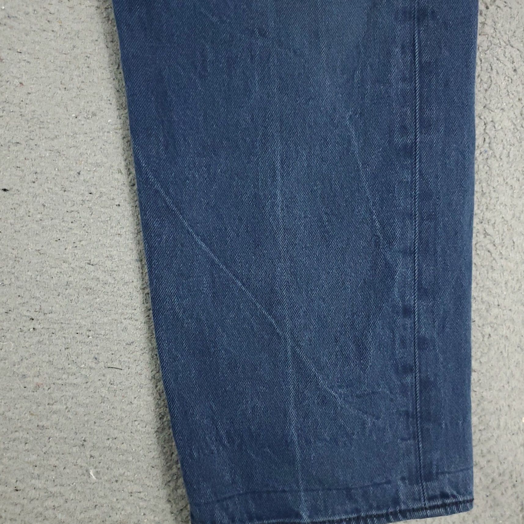 Levi's VINTAGE Levi's 501 Jeans Mens Size 36x28 Cotton Denim Straight Leg Button Fly Classic Blue Size US 36 / EU 52 - 4 Thumbnail
