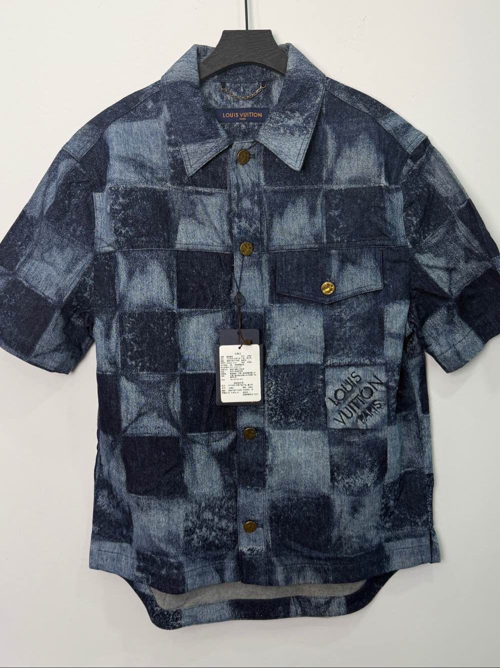 Louis Vuitton Louis Vuitton Salt Print Denim Shirt Size S Size US S / EU 44-46 / 1 - 1 Thumbnail