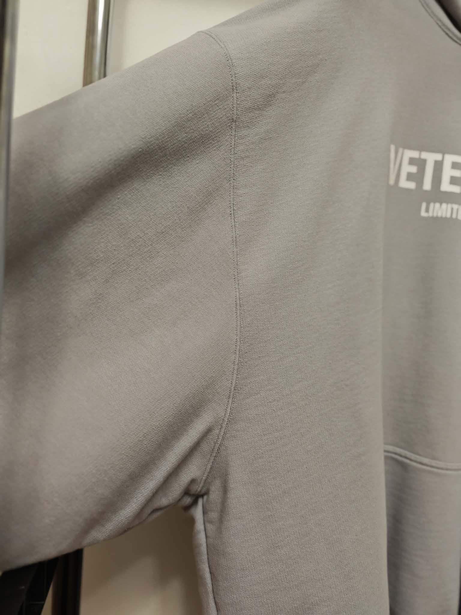 Vetements Vetements Limited Edition Logo Hoodie Lavender Hoodie Size US L / EU 52-54 / 3 - 5 Thumbnail