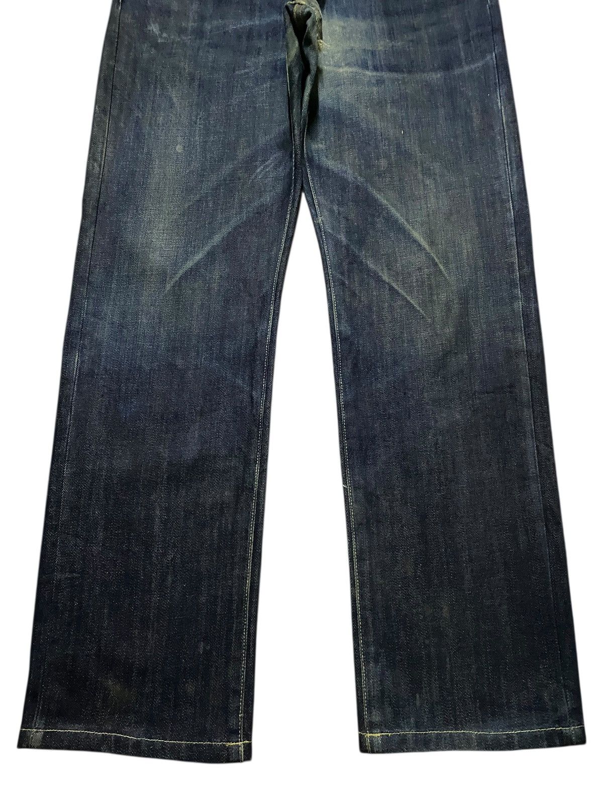 Japanese Brand Vintage Japanese Uniqlo Mud Wash Distressed Slim Jeans Size US 32 / EU 48 - 5 Thumbnail