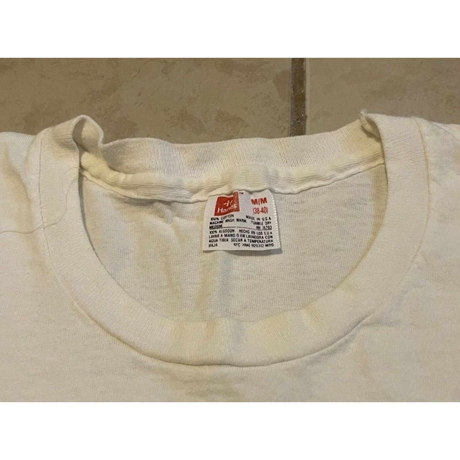 Hanes VINTAGE Hanes Faded Shirt XS Mens T-Shirt 80s 90s Grunge Biker Punk Skate Surf Trucker Mechanic White Distressed" Size US XS / EU 42 / 0 - 7 Thumbnail