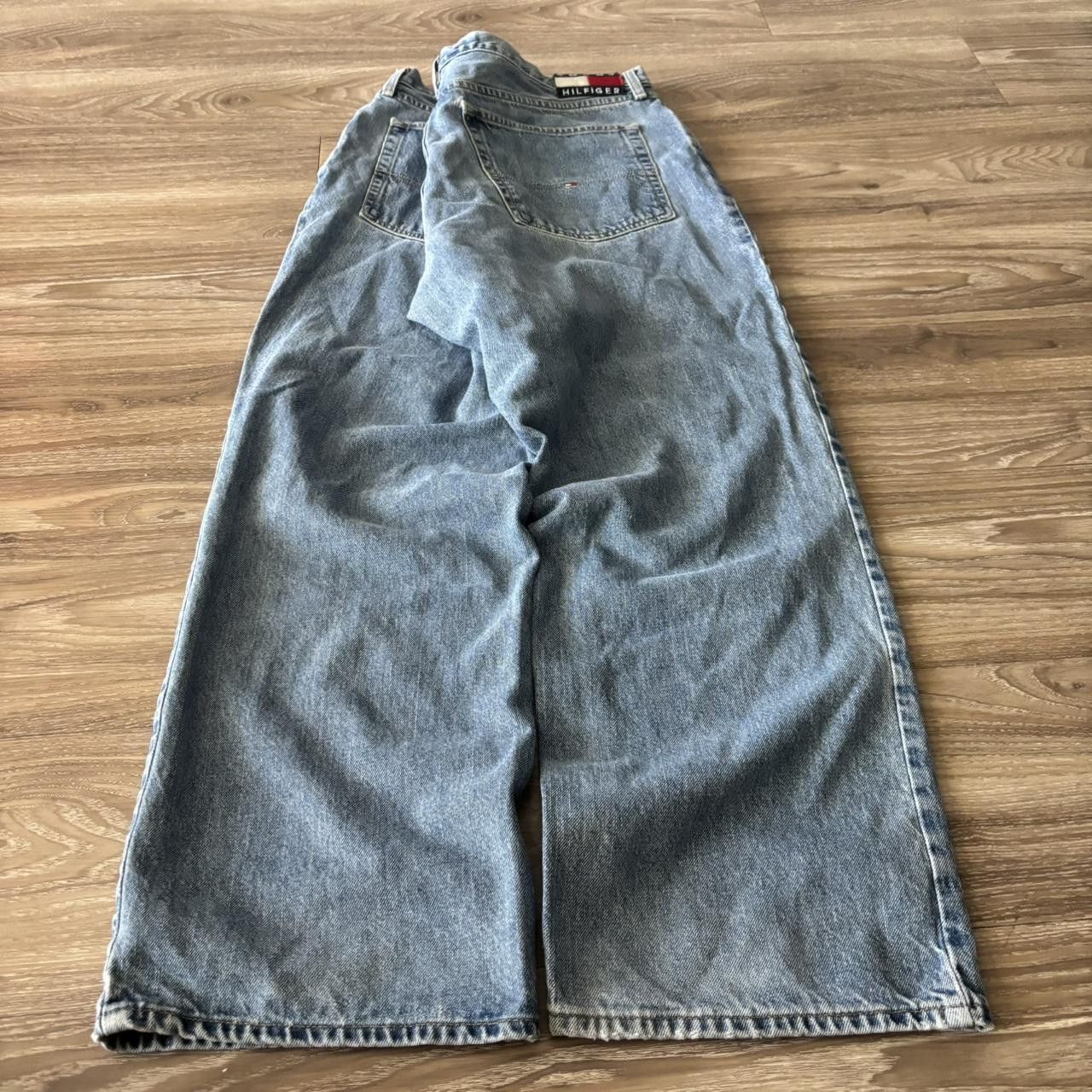 Tommy Hilfiger Crazy Vintage Y2K/2000s Baggy Tommy Hilfiger Skater Style Denim Jeans! 40x30 Size US 40 / EU 56 - 4 Thumbnail