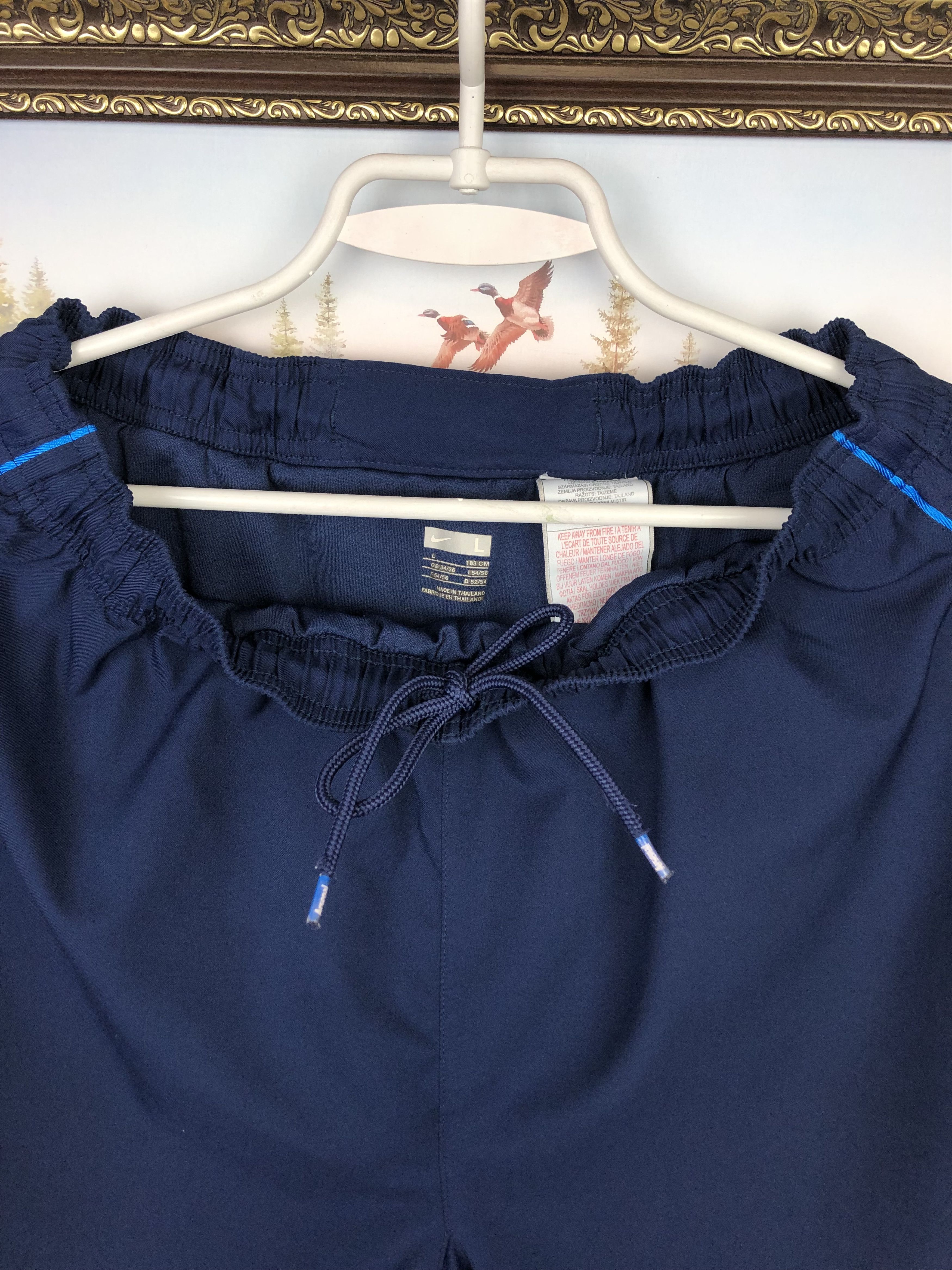 Nike Vintage Nike Arsenal Football Shorts Soccer Gunners Size L Size US 34 / EU 50 - 5 Thumbnail