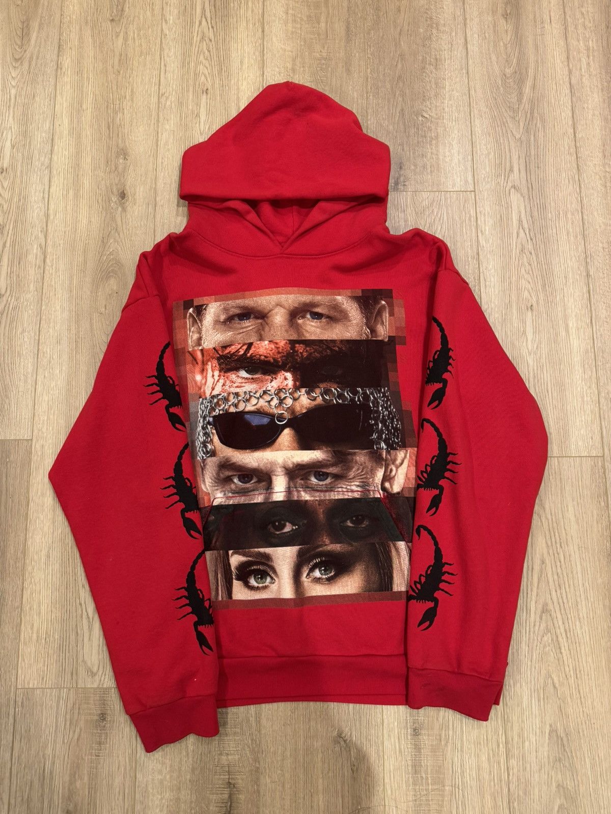 Other Fourth Rope Heels Have Eyes Red Hoodie Size US XL / EU 56 / 4 - 1 Thumbnail