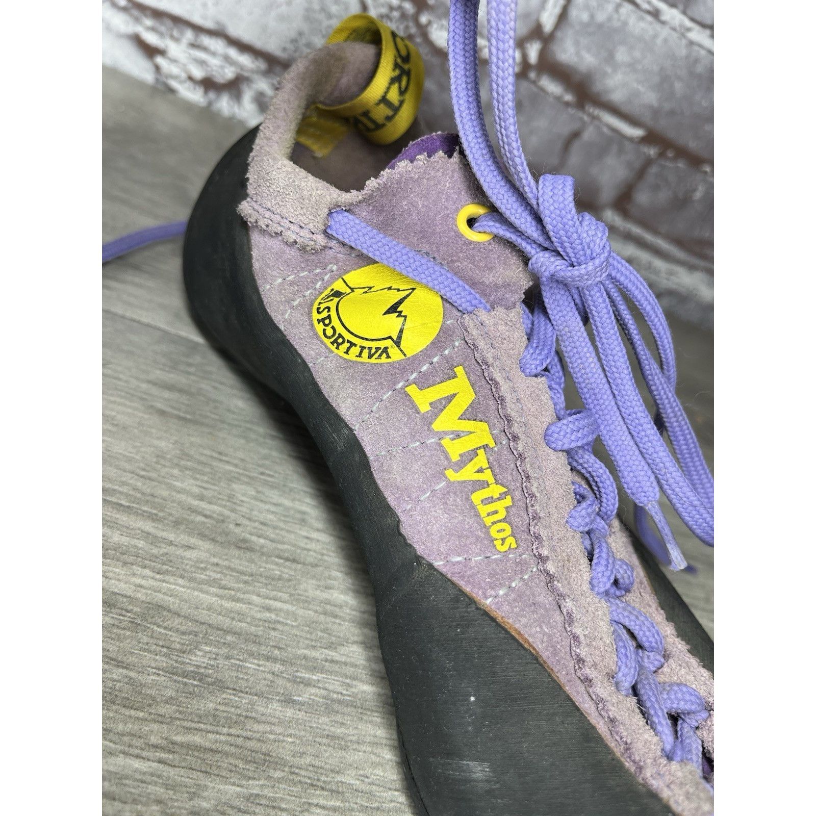 La Sportiva La Sportiva Mythos Climbing Shoes Purple Rock Climb Sneakers Size US 9 / EU 42 - 12 Thumbnail