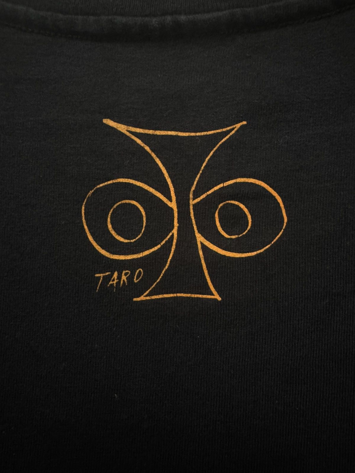 Other Vintage Taro Akamoto Japanese Artist Artwork Design T shirt Size US L / EU 52-54 / 3 - 7 Thumbnail