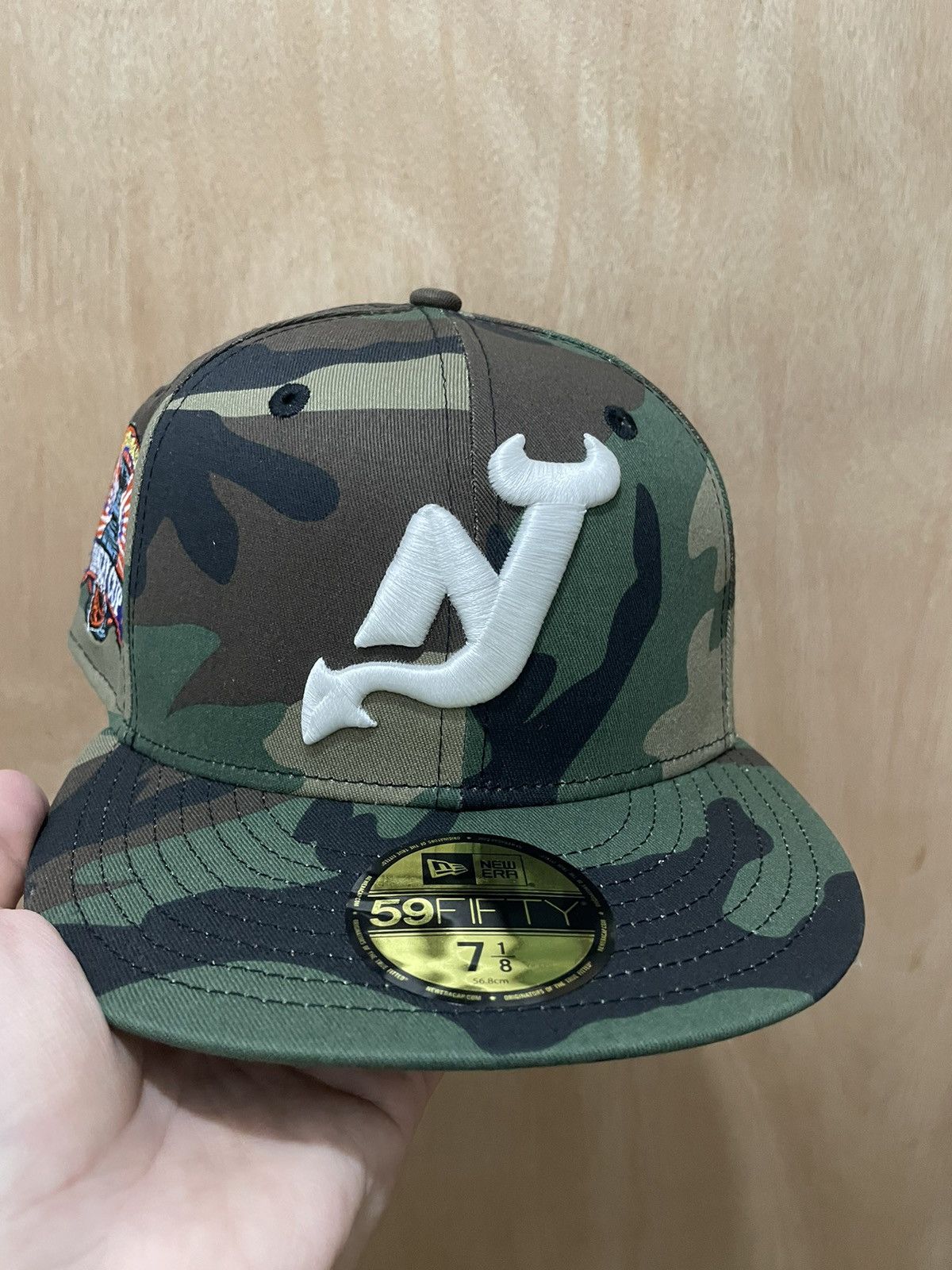 NHL Myfitteds New Jersey devils camo 2000 nhl Stanley cup 7 1/8 Size ONE SIZE - 2 Thumbnail