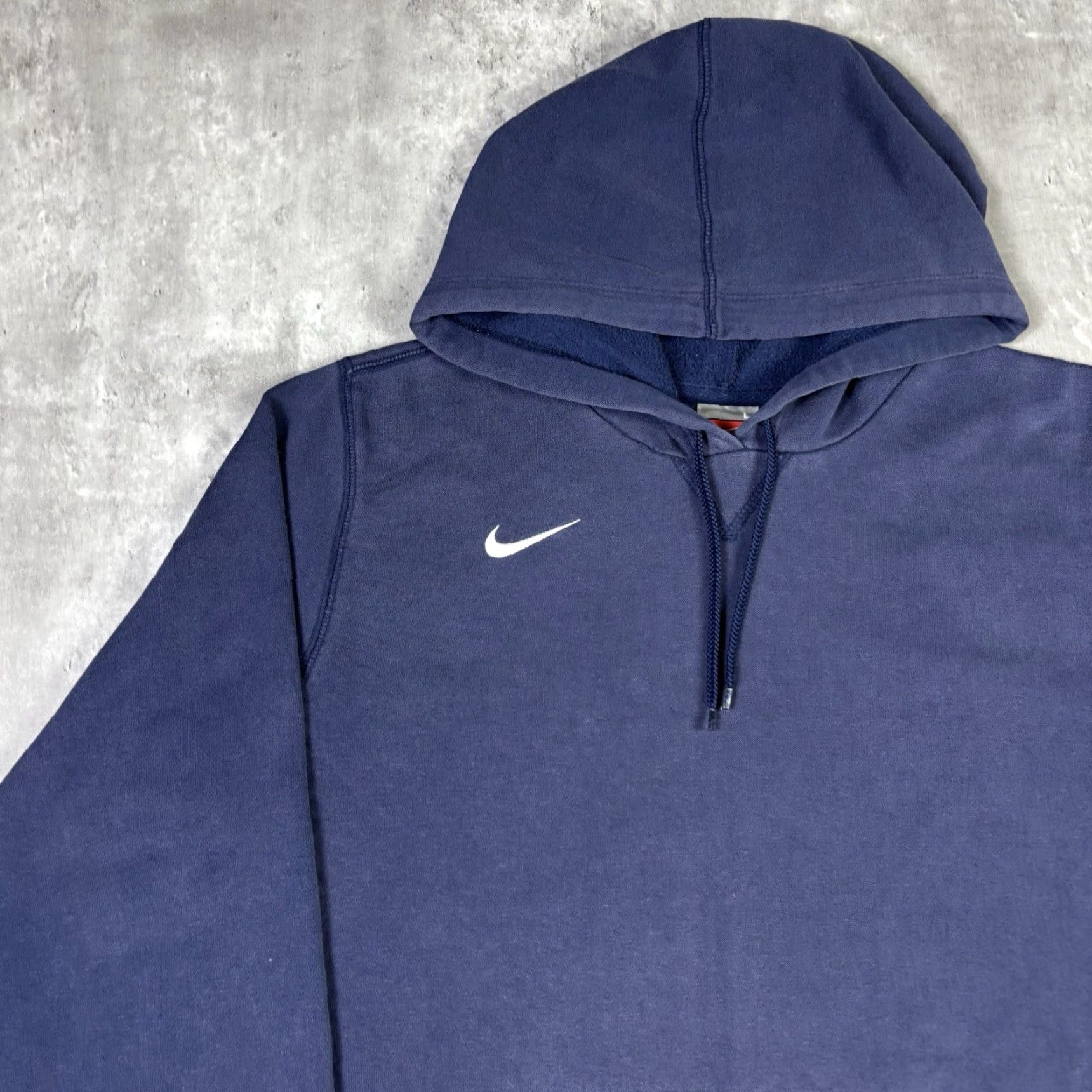 Nike VINTAGE Nike Hoodie Blue Pullover Embroidered Swoosh Adult Large 90s Mens Hoodie Size US L / EU 52-54 / 3 - 6 Thumbnail