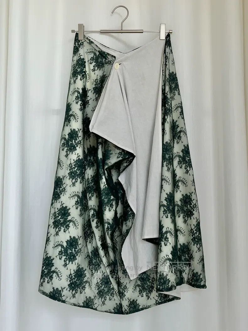 Comme des Garcons Comme Des Garcons size M Lace white fabric skirt Size 23" - 7 Thumbnail