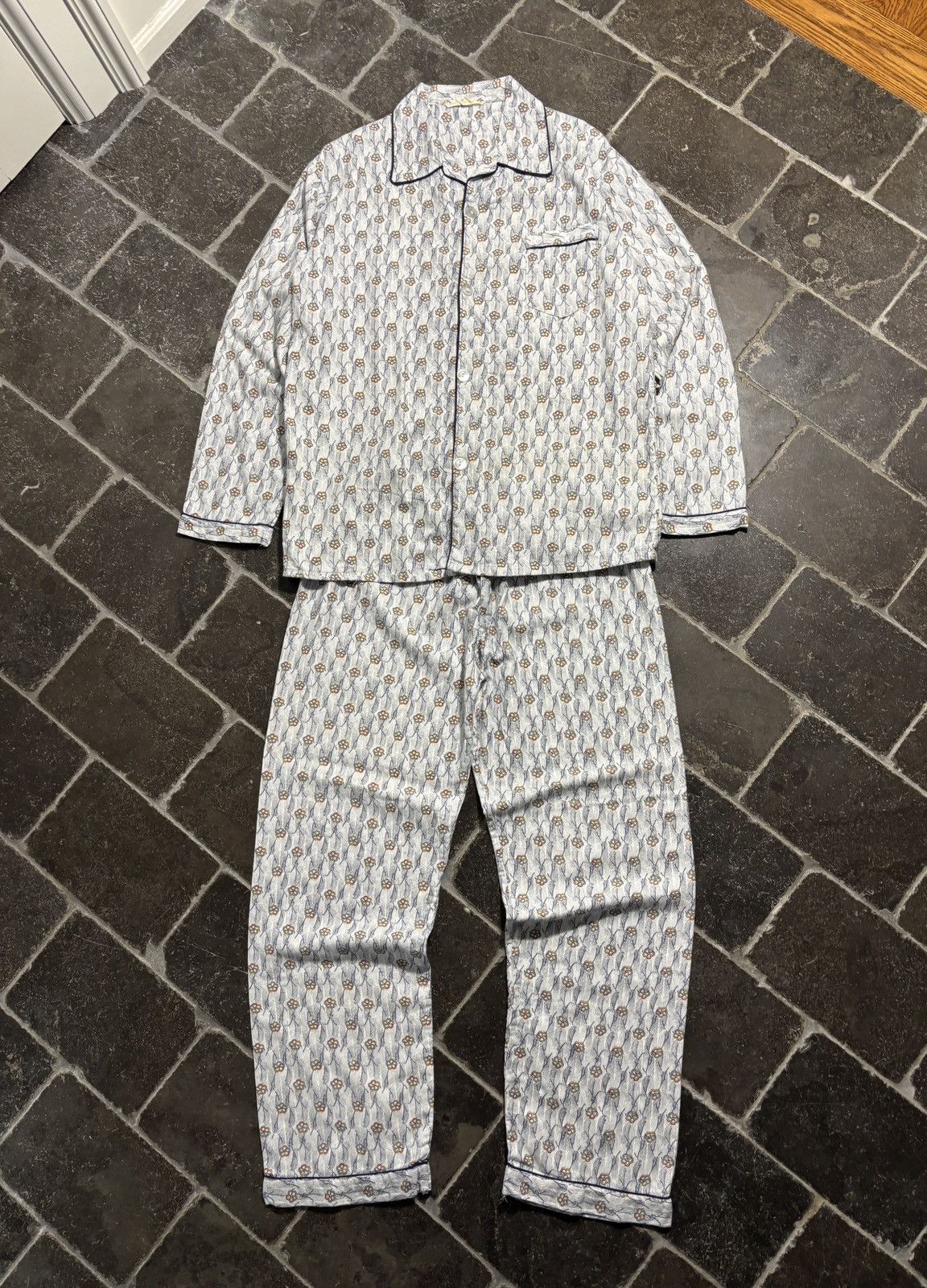 Vintage Vintage Two Piece Pajamas Set Pattern 1970s Matching Suit Size US 28 / EU 44 - 1 Thumbnail