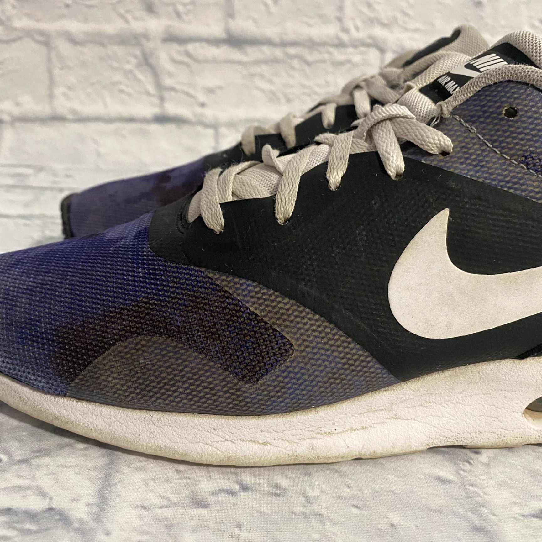 Nike Nike Air Max Tavas SD 724765-004 Black White Persian Violet Trainers Men’s Sz 9 Size US 8 / EU 41 - 7 Thumbnail