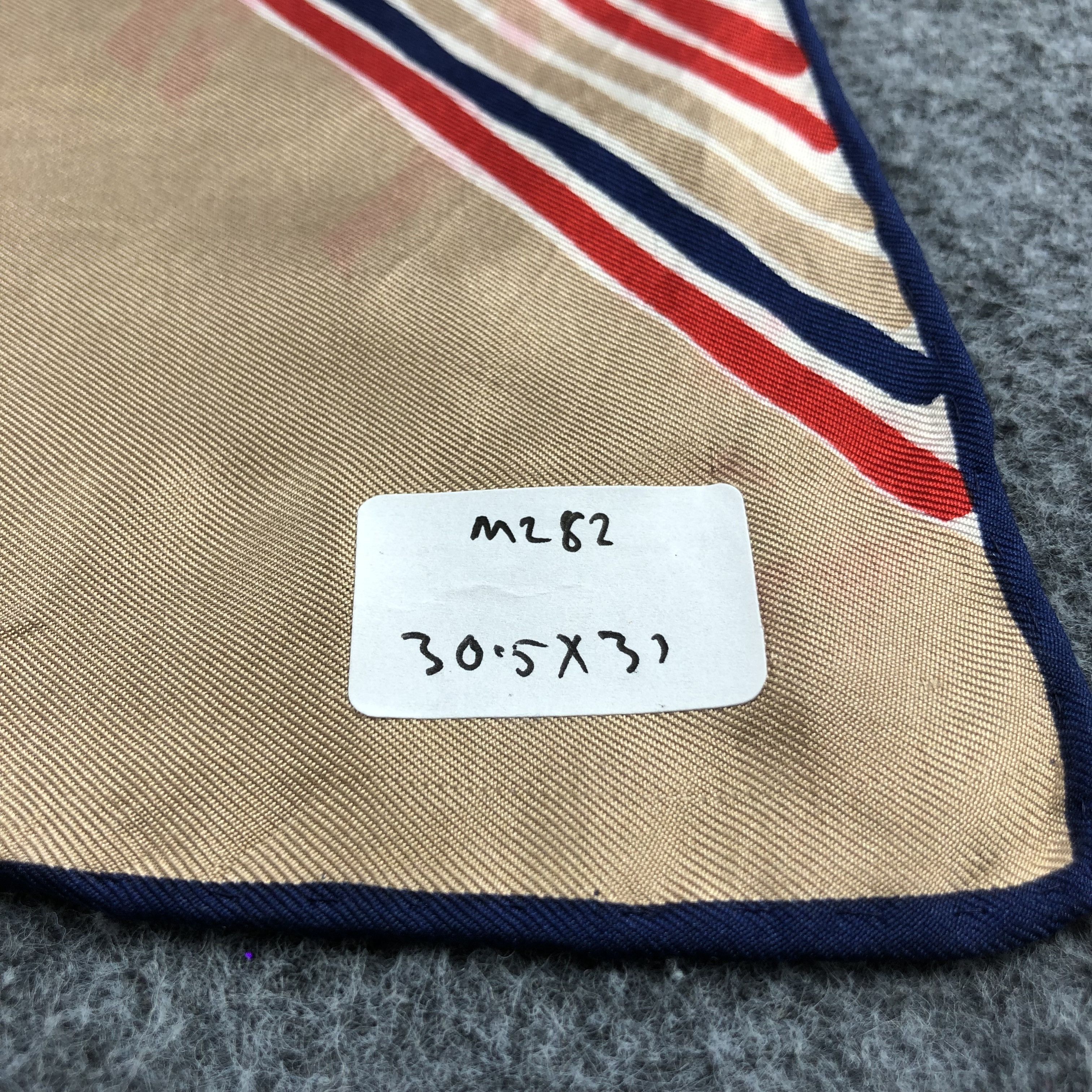Pierre Balmain Pierre Balmain Abstract Silk Scarf M282 Size ONE SIZE - 8 Thumbnail