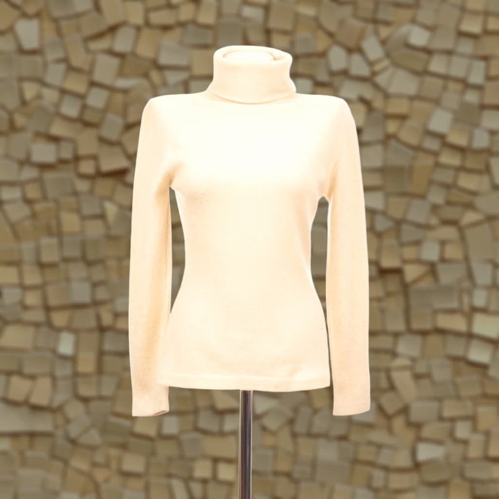 Malo Malo DDP Cashmere Turtleneck Pullover Sweater, Ivory, Size 42, Women, EU 42, 100% Cashmere, Pullover, Wool & Cashmere Style Size M / US 6-8 / IT 42-44 - 1 Thumbnail