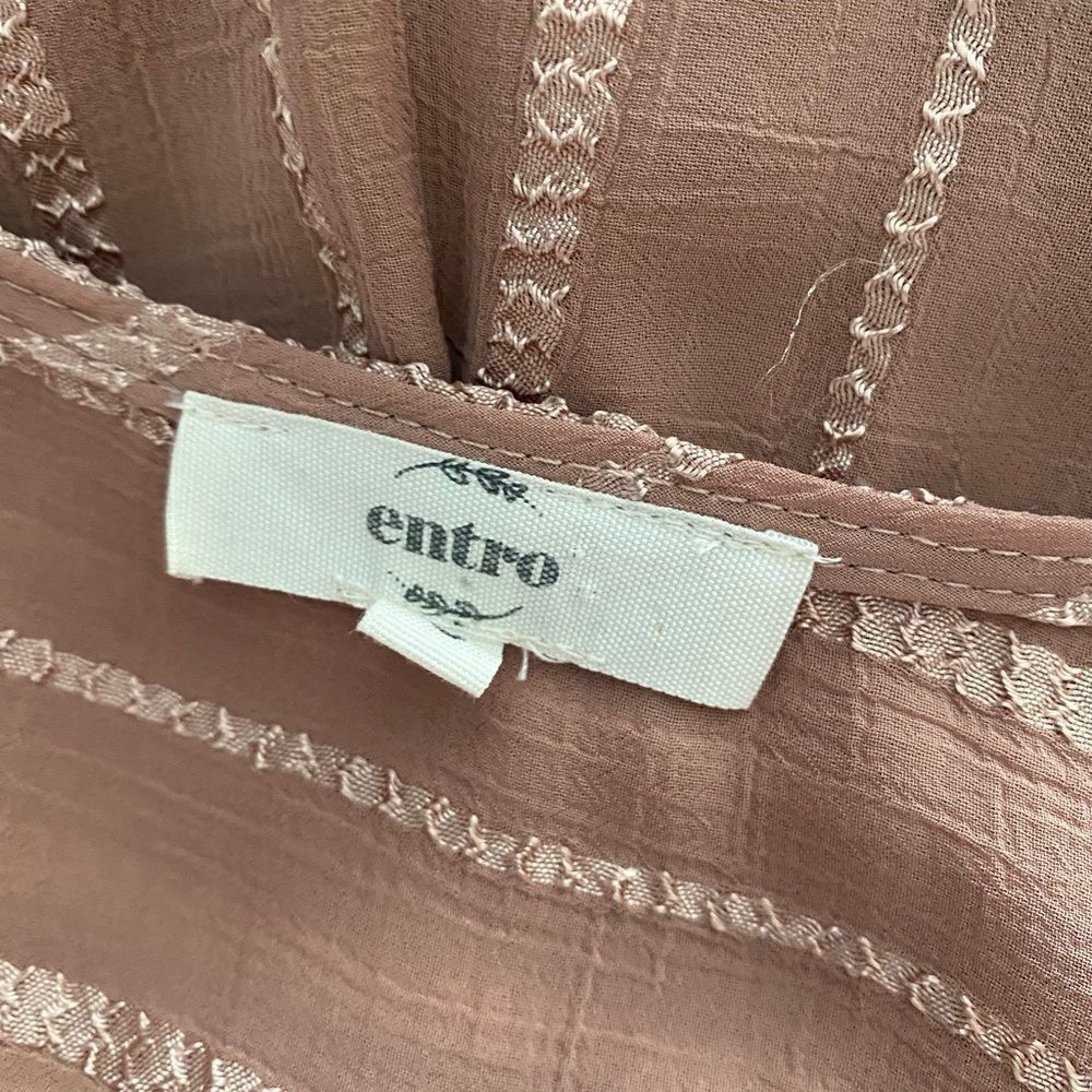Other Entro Dusty Pink Ruffle Hem Blouse Long Sleeve Boho Top Size Size S / US 4 / IT 40 - 4 Thumbnail