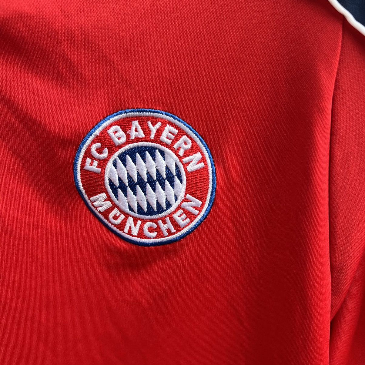 Adidas FC Bayern Munchen jersey Size US L / EU 52-54 / 3 - 3 Thumbnail
