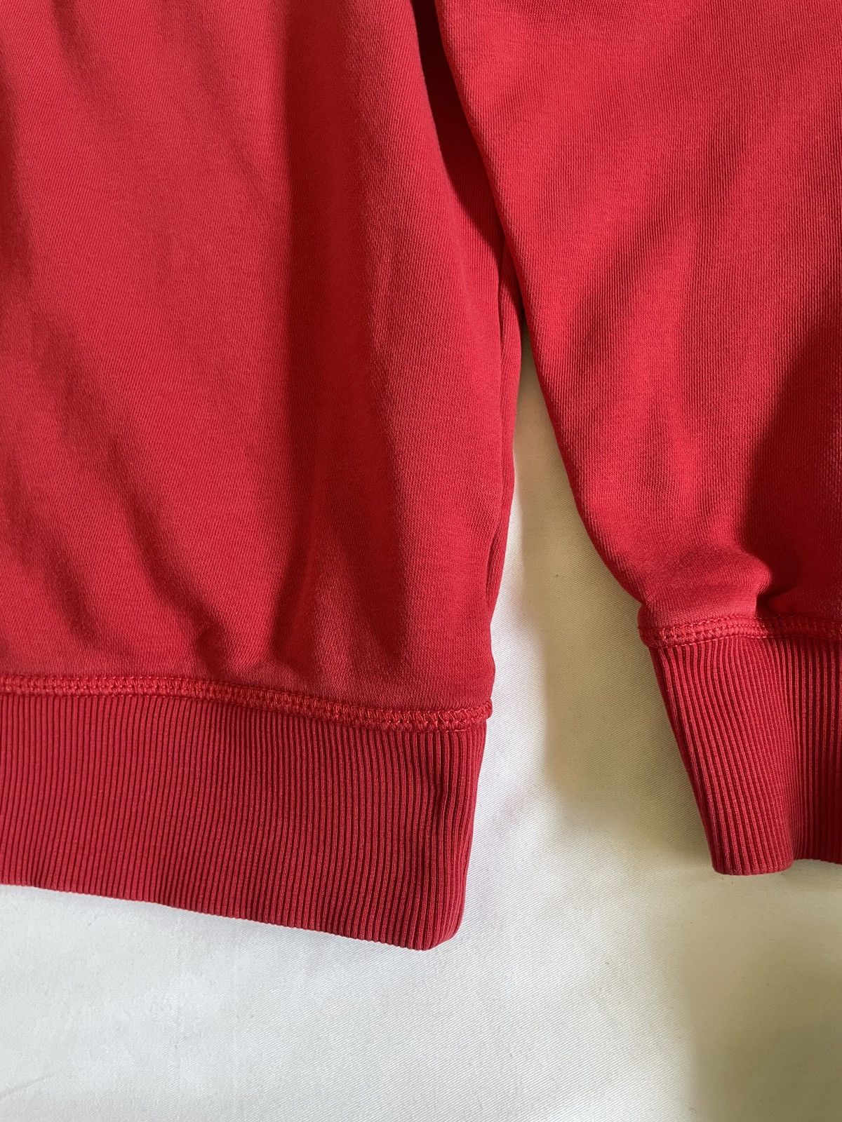 Tommy Hilfiger Vintage Tommy Hilfiger Red Crew Neck Pullover – Men’s Large Size US L / EU 52-54 / 3 - 4 Thumbnail