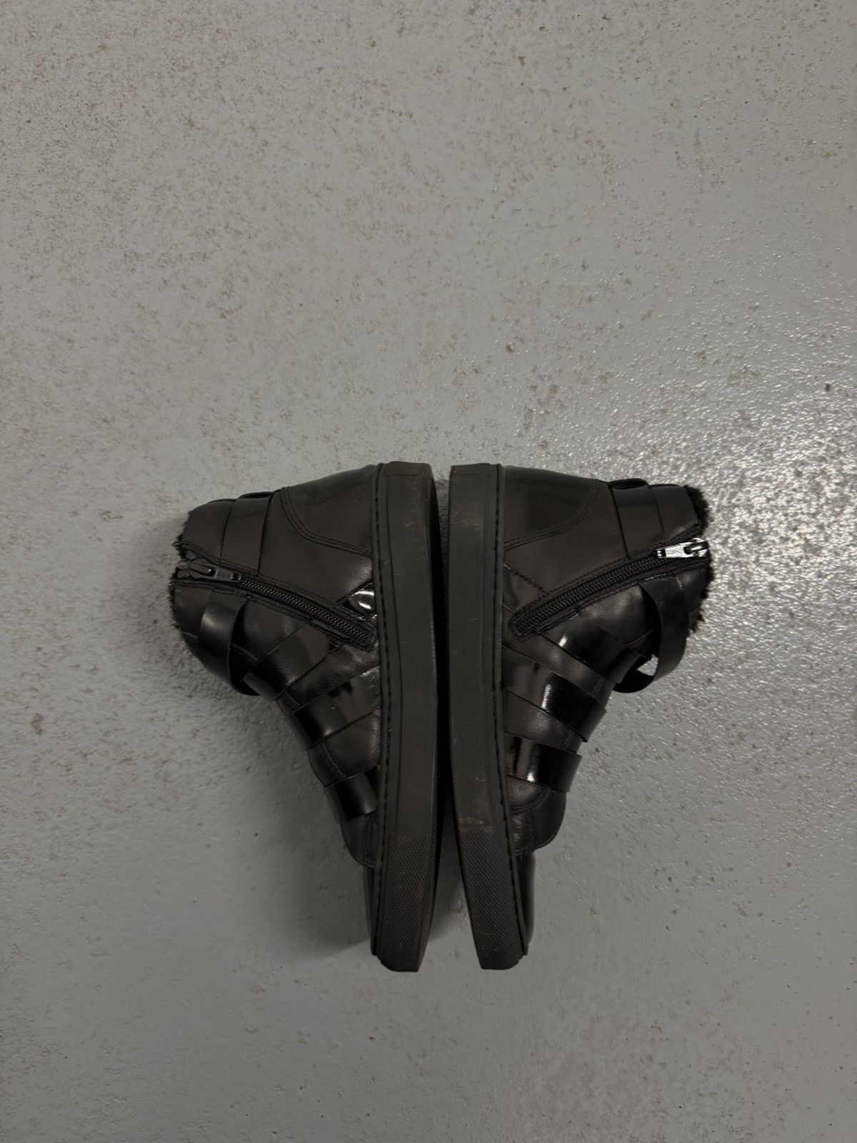John Galliano John Galliano Glossy Belted Insulated Sneakers Size US 5 / IT 35 - 6 Thumbnail