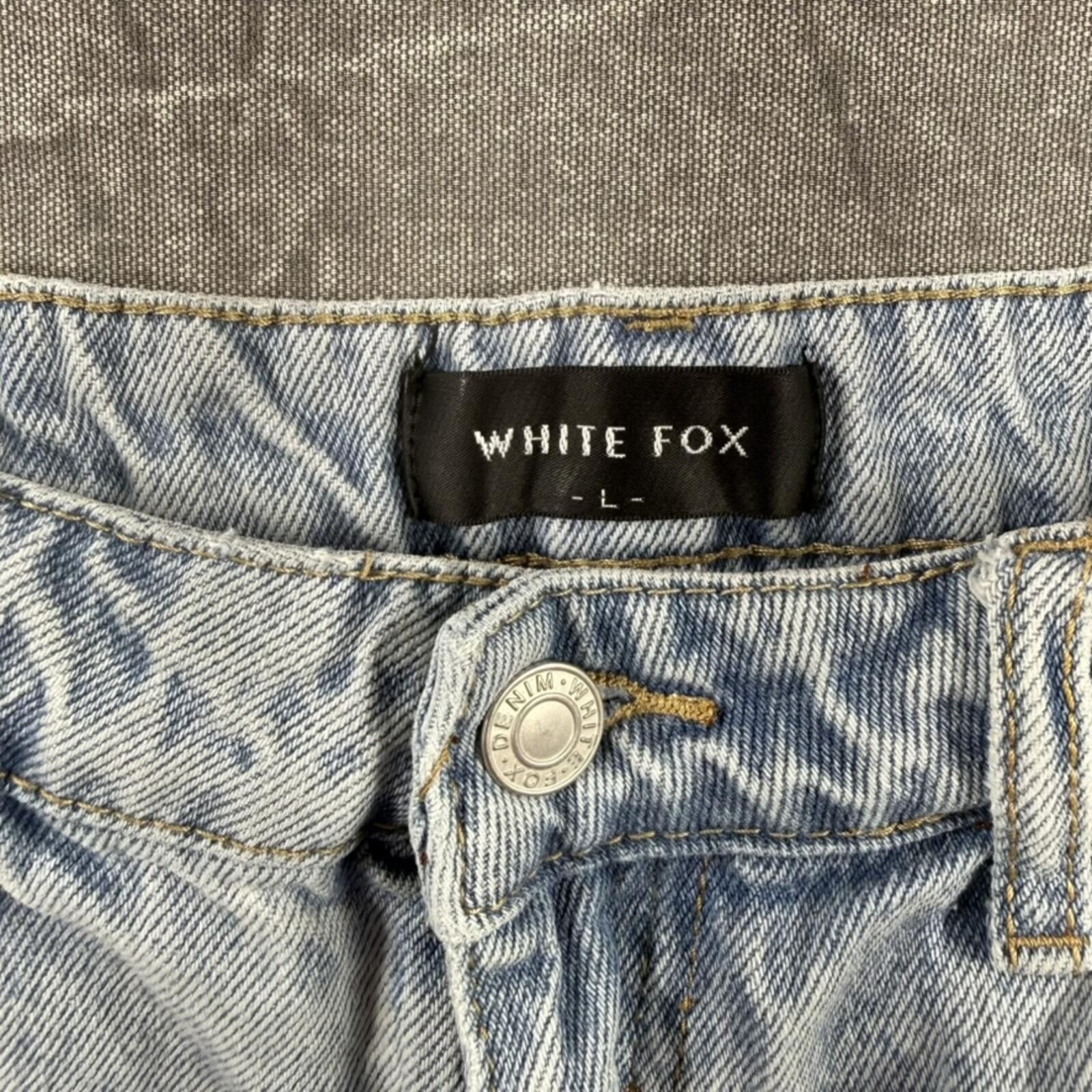 Other White Fox Shorts Women's L Blue 100% Cotton Size 36" / US 14 / IT 50 - 2 Thumbnail