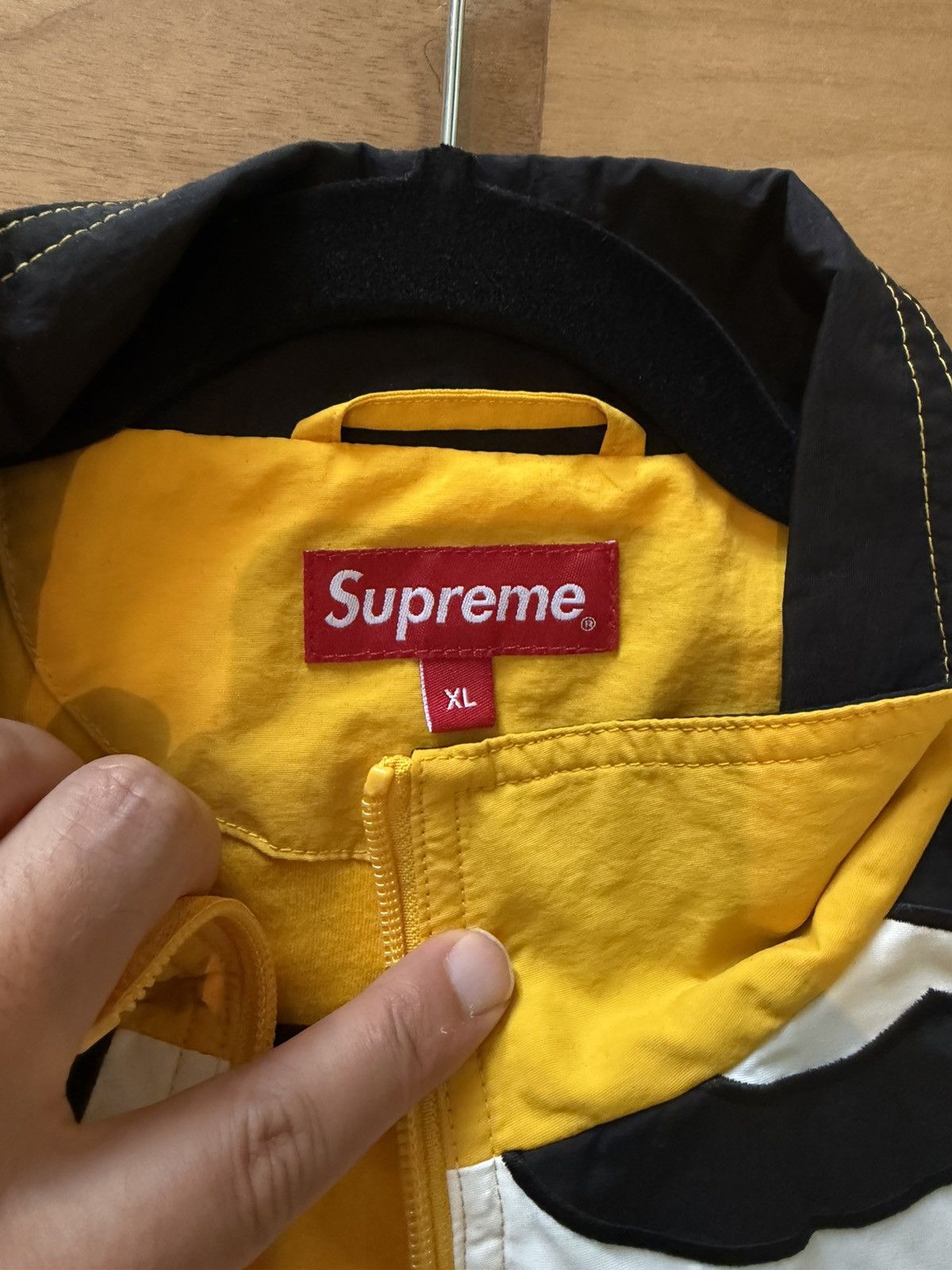 Supreme Supreme Shoulder Logo Track Jacket Yellow Black Size US XL / EU 56 / 4 - 5 Thumbnail