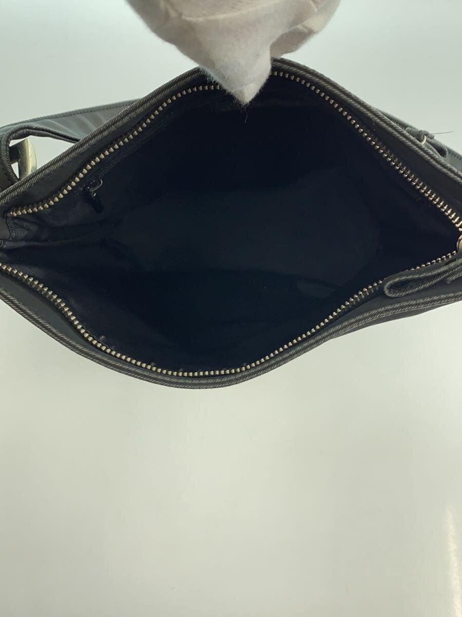Jean Paul Gaultier Badge Logo Shoulder Bag Size ONE SIZE - 9 Thumbnail