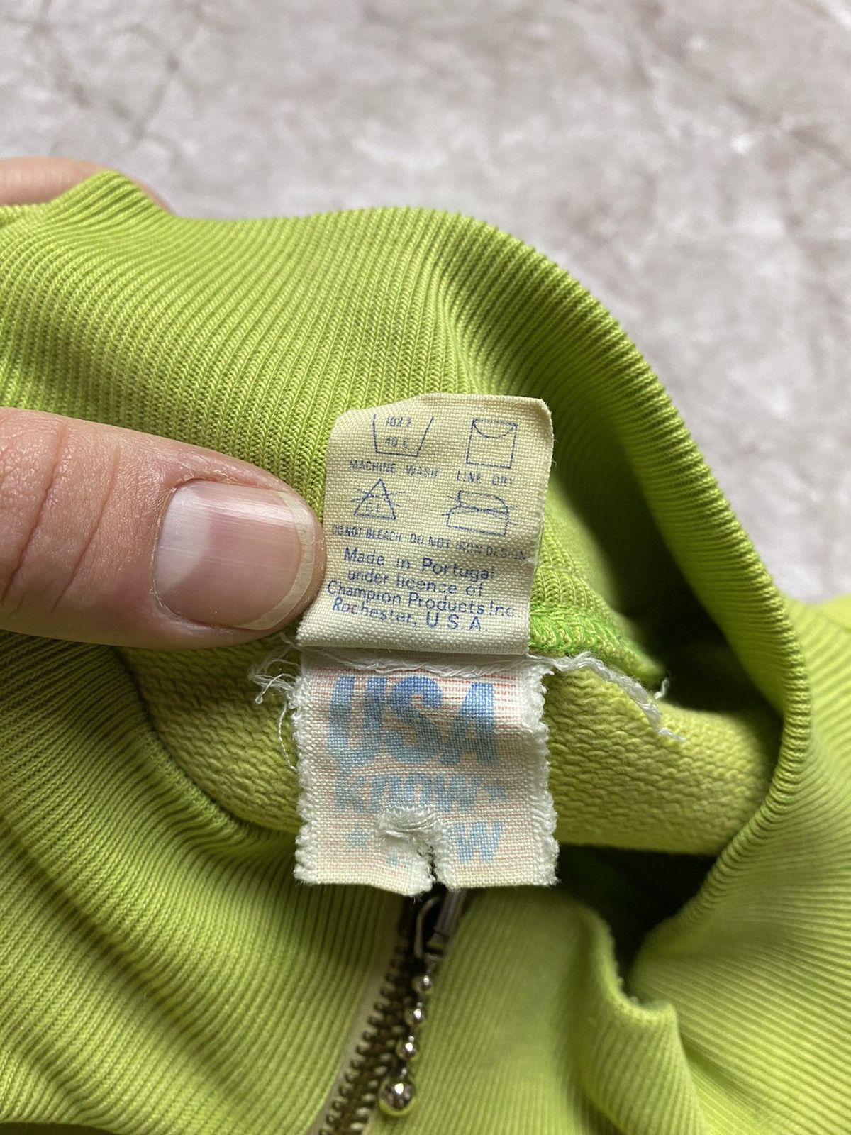 Champion × Vintage Vintage champion Made In USA Sweatshirt Size US XL / EU 56 / 4 - 7 Thumbnail