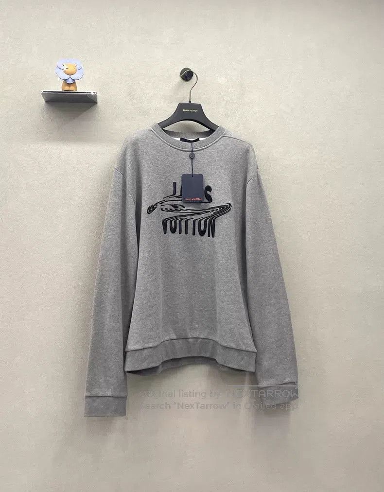 Louis Vuitton Louis Vuitton Twisted Letter Grey Hoodie Size US L / EU 52-54 / 3 - 3 Thumbnail