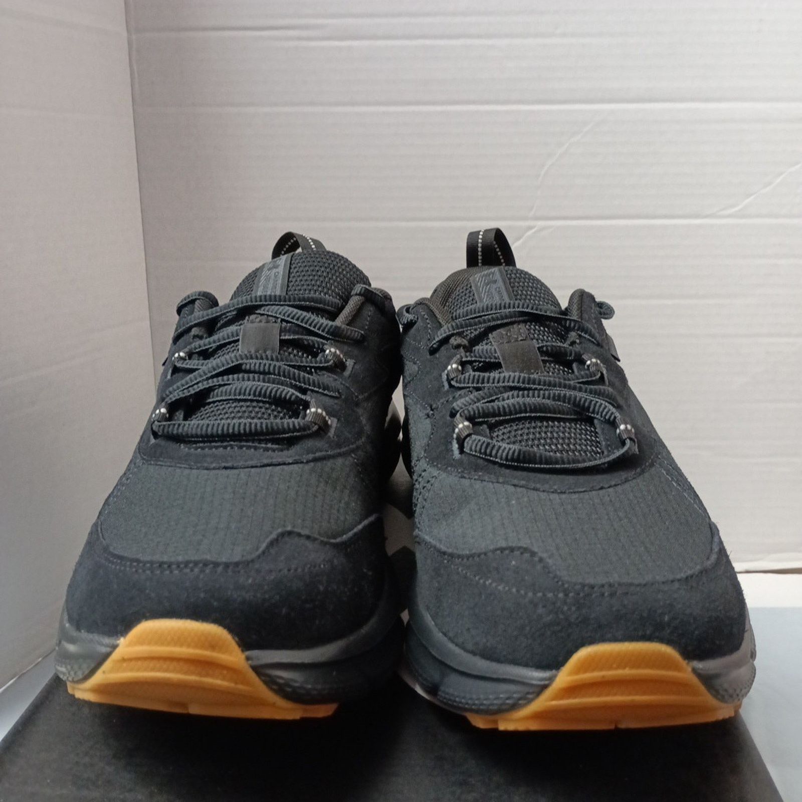 Under Armour Under Armour UA Charged Sneakers Men's Size 11 Black NEW Size US 11 / EU 44 - 2 Thumbnail