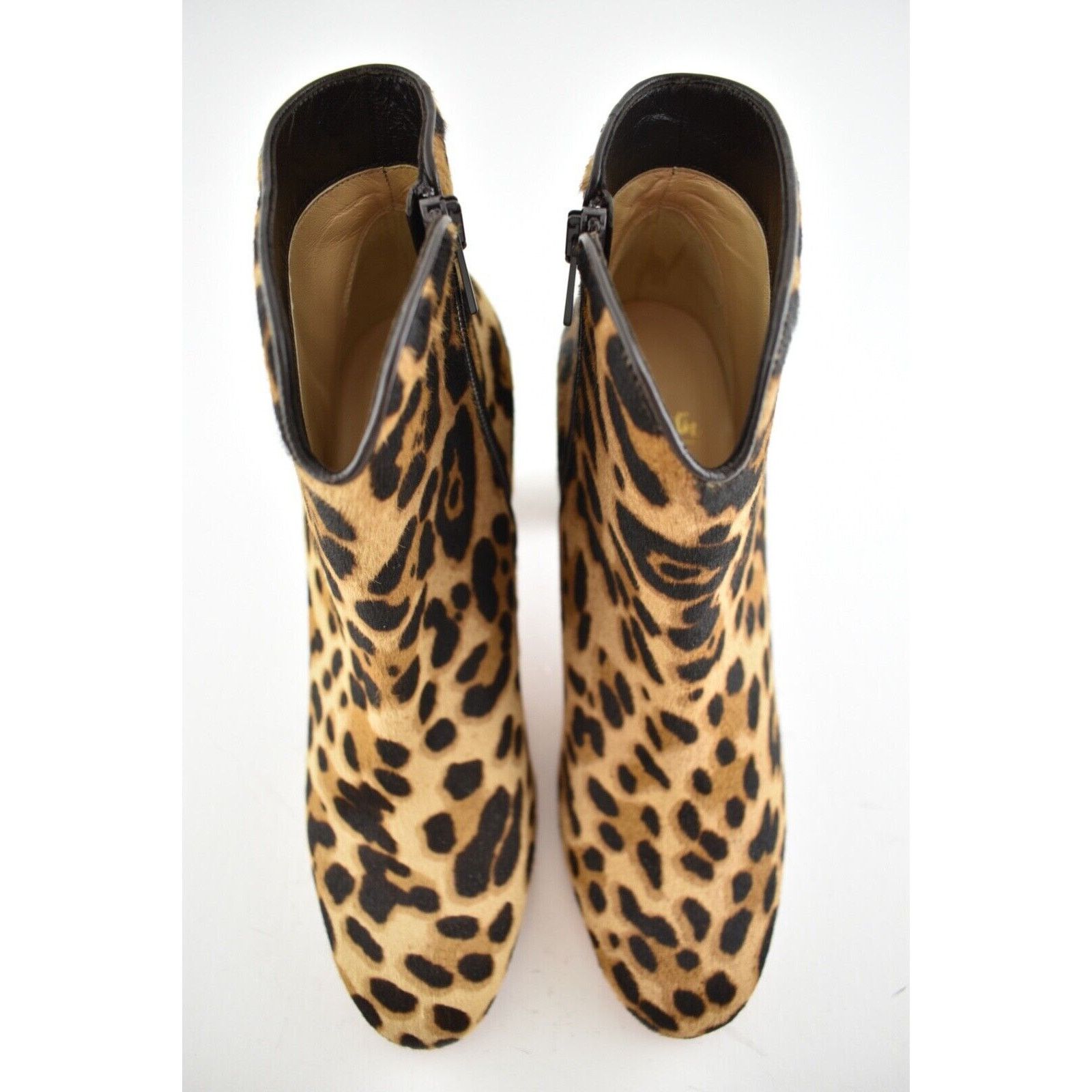 Christian Louboutin Christian Louboutin Castarika 85 Pony Leopard Black Ankle Size US 9.5 / IT 39.5 - 6 Thumbnail