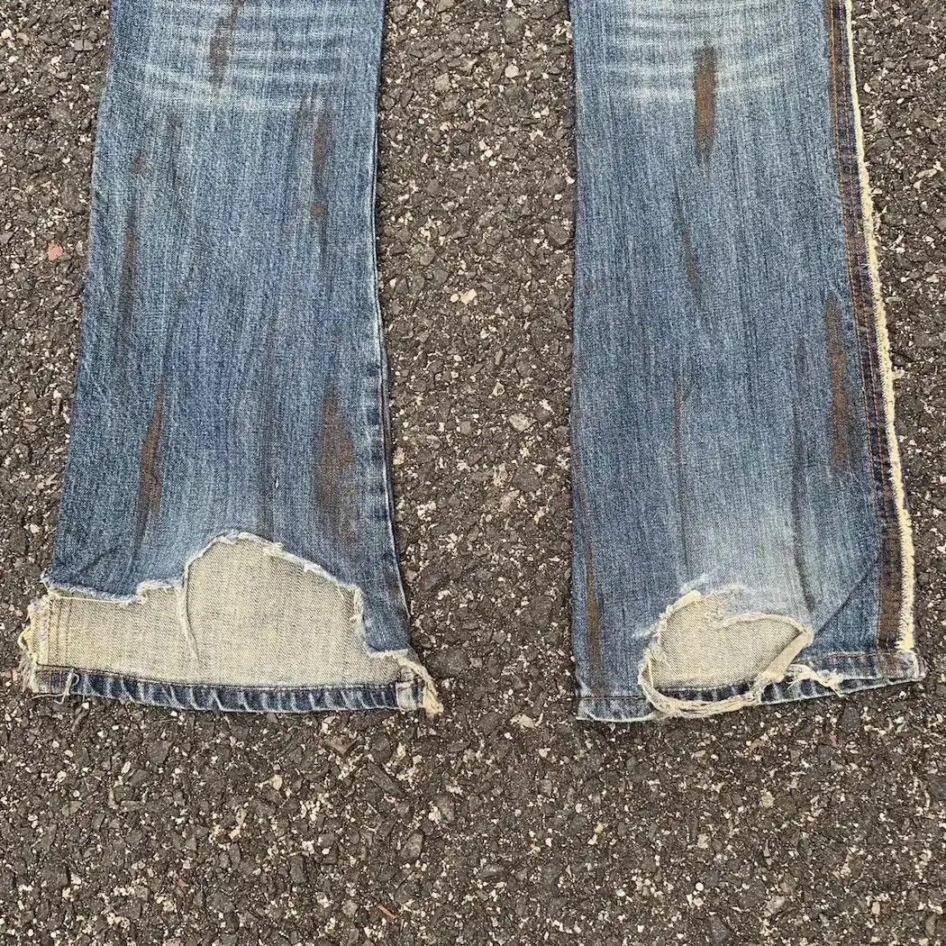 Japanese Brand JAPANESE RUSTY DIRTY DENIM 30x32 RIPPED FLARE BOOTCUT PANTS Size US 30 / EU 46 - 13 Thumbnail