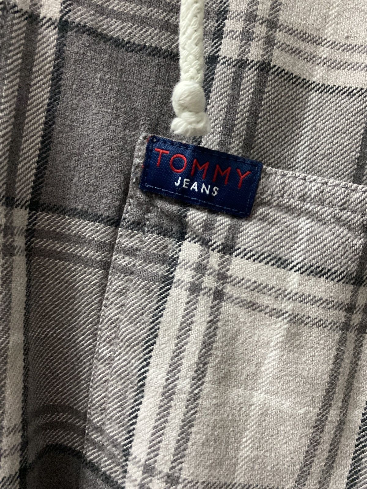 Tommy Hilfiger × Tommy Jeans × Vintage Tommy Jeans Hooded Flannel Size US L / EU 52-54 / 3 - 4 Thumbnail