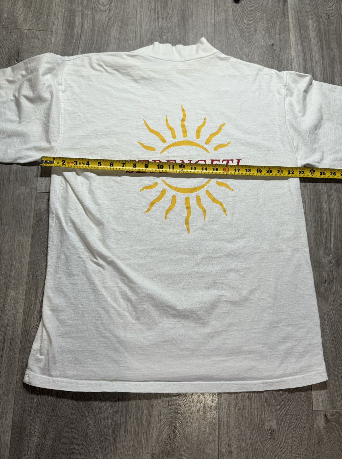 Vintage Vintage 80 90's SERENGETI Eyewear Sunglasses Promo Shirt Size US XL / EU 56 / 4 - 8 Thumbnail