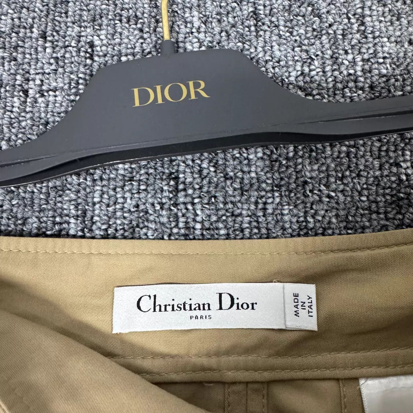 Dior Dior Khaki High-Waist Pleated Maxi Skirt 38 BNWT Women's Size 27" / US 4 / IT 40 - 4 Thumbnail