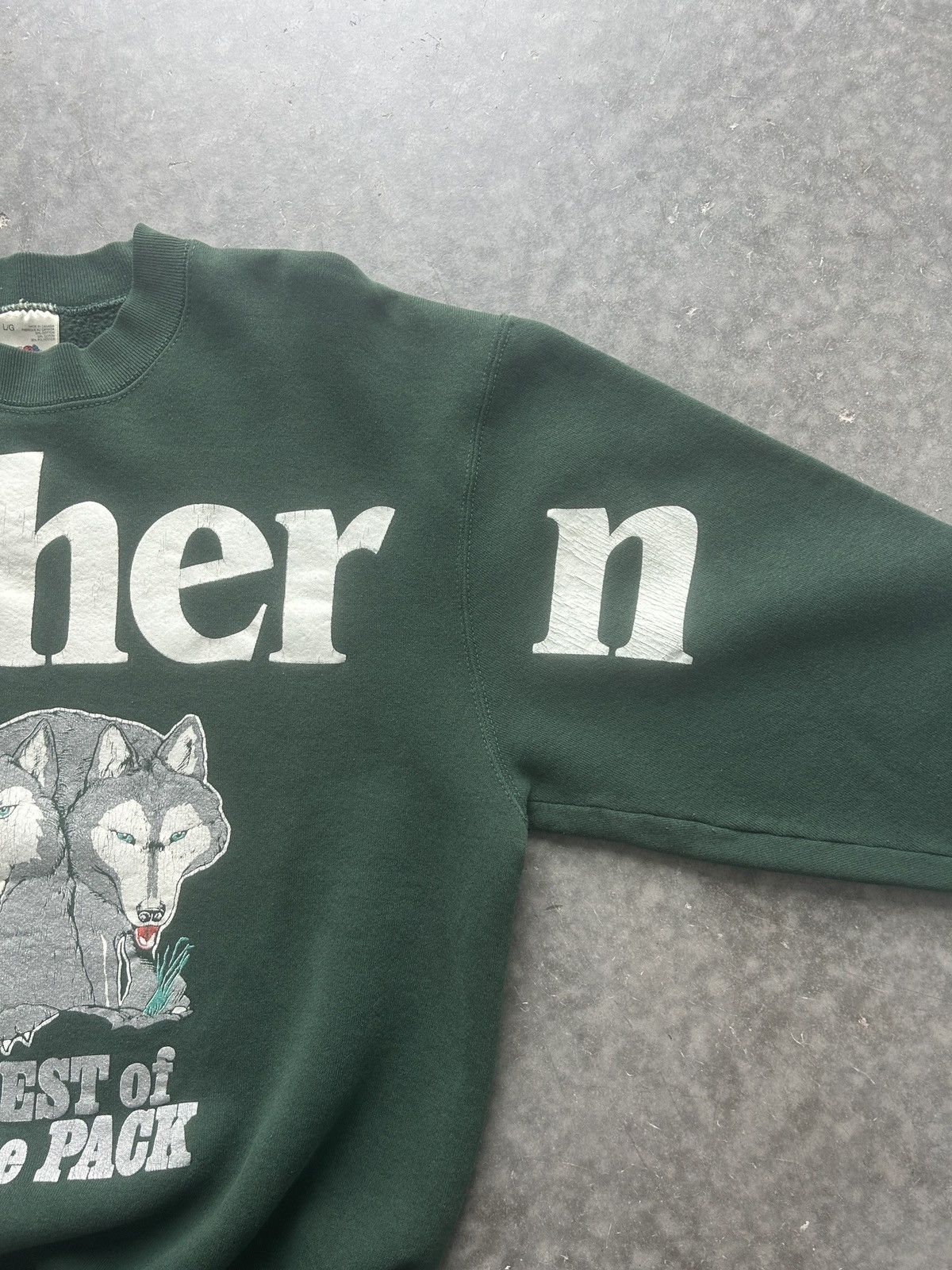 Fruit Of The Loom × Vintage Vintage 90s Northern Wolf Sweatshirt Size US L / EU 52-54 / 3 - 4 Thumbnail