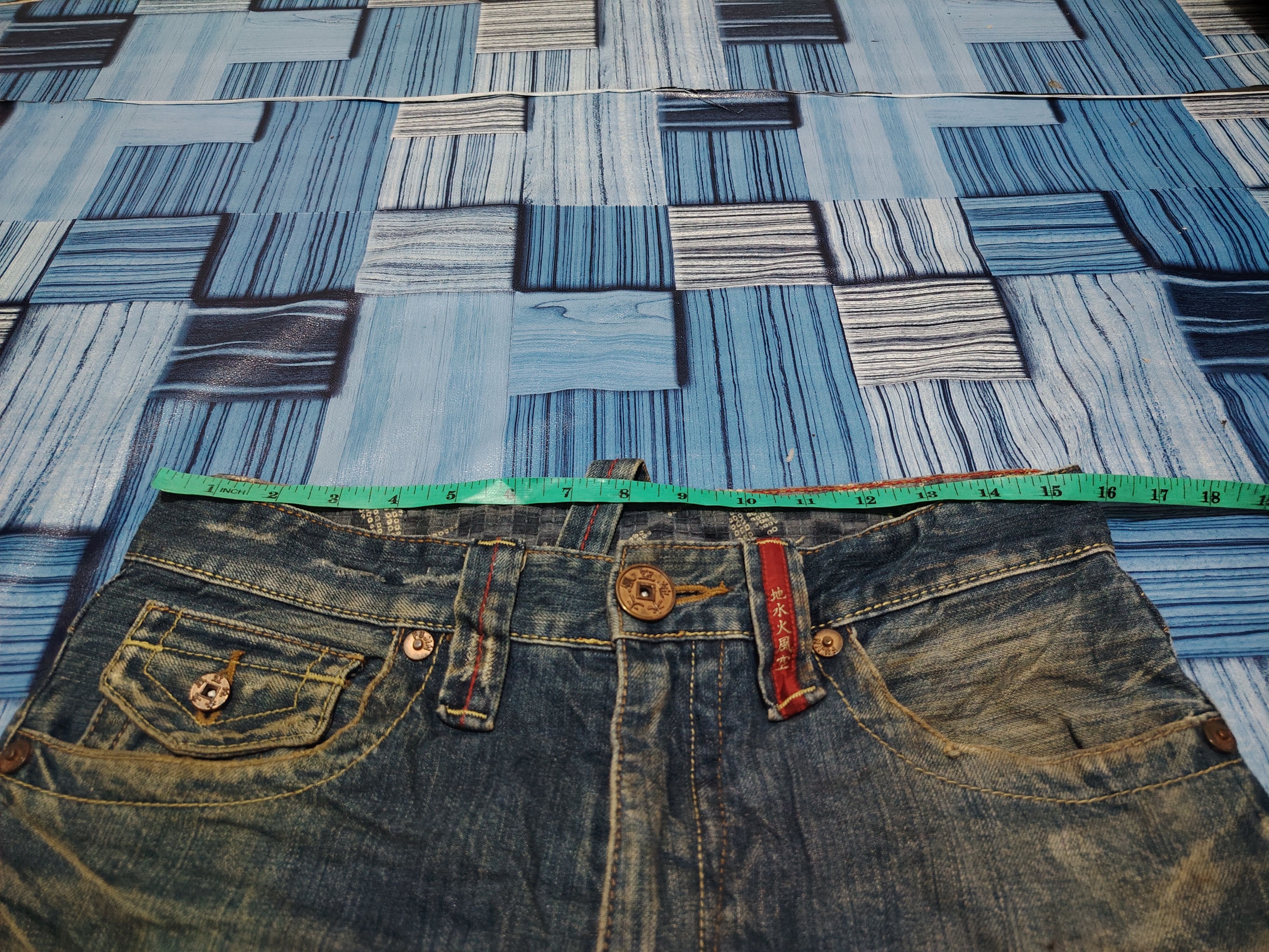 The GV Gallery Japanese Blue Way Distressed Jeans Size US 31 - 20 Thumbnail