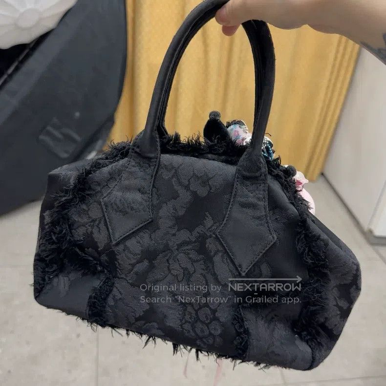 Vivienne Westwood Vivienne Westwood size os Vintage Rare Handbag Vintage Auth Size ONE SIZE - 2 Thumbnail